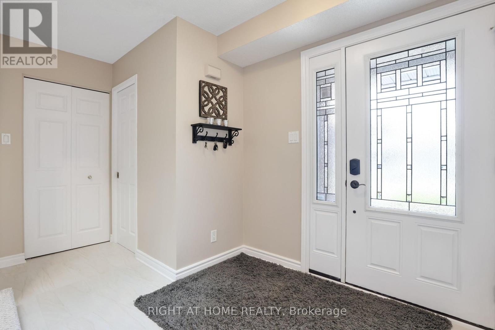 Property at 101 BEECHFERN DRIVE image 4