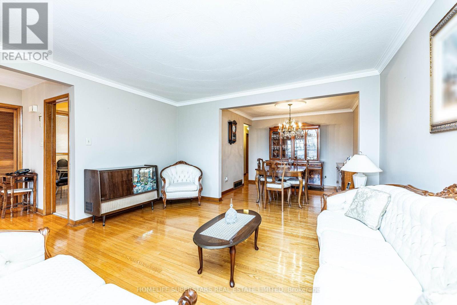Property at 7 BENRUBIN DRIVE image 5