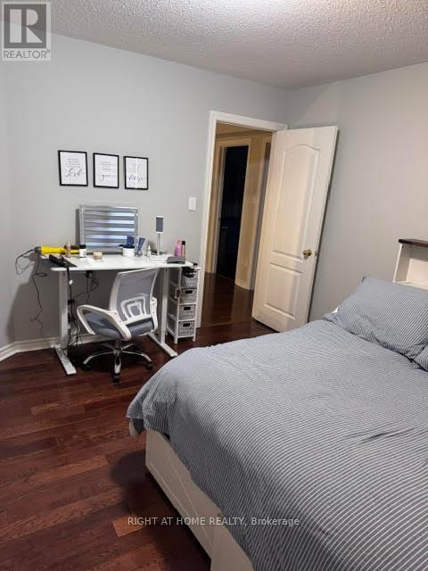 122 Spring Azure Crescent, Oakville, Ontario  L6L 6V8 - Photo 44 - W12272377