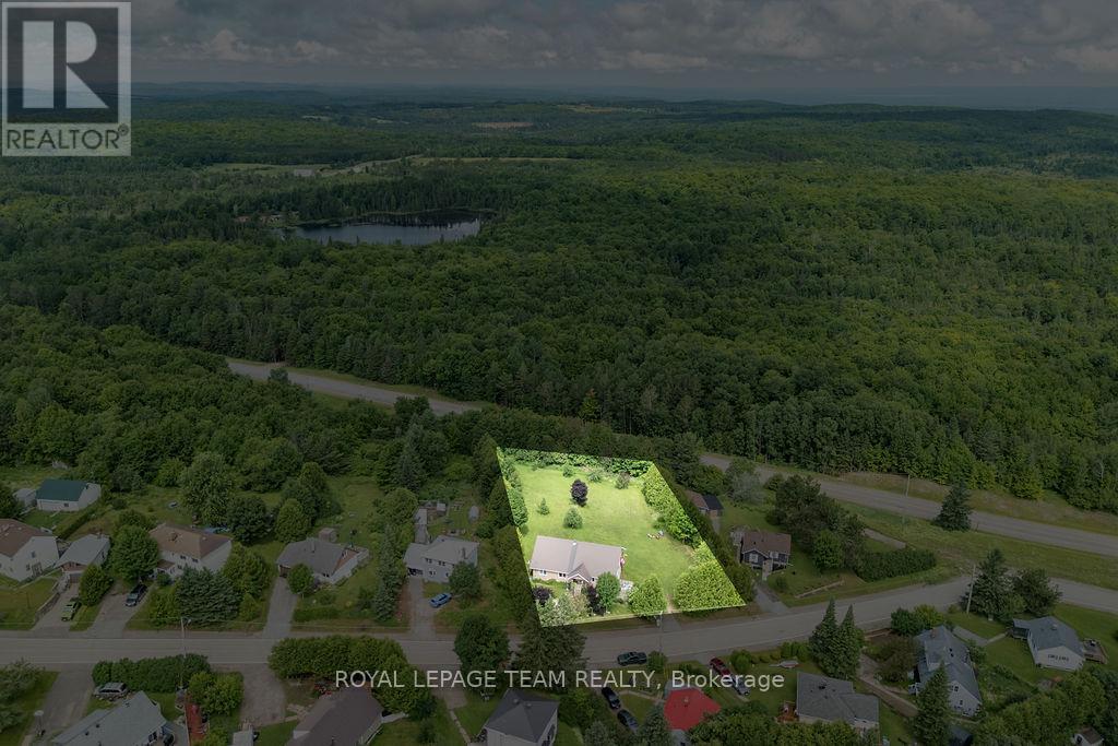 23 Algonquin Road, Bonnechere Valley, Ontario  K0J 1W0 - Photo 50 - X12281560