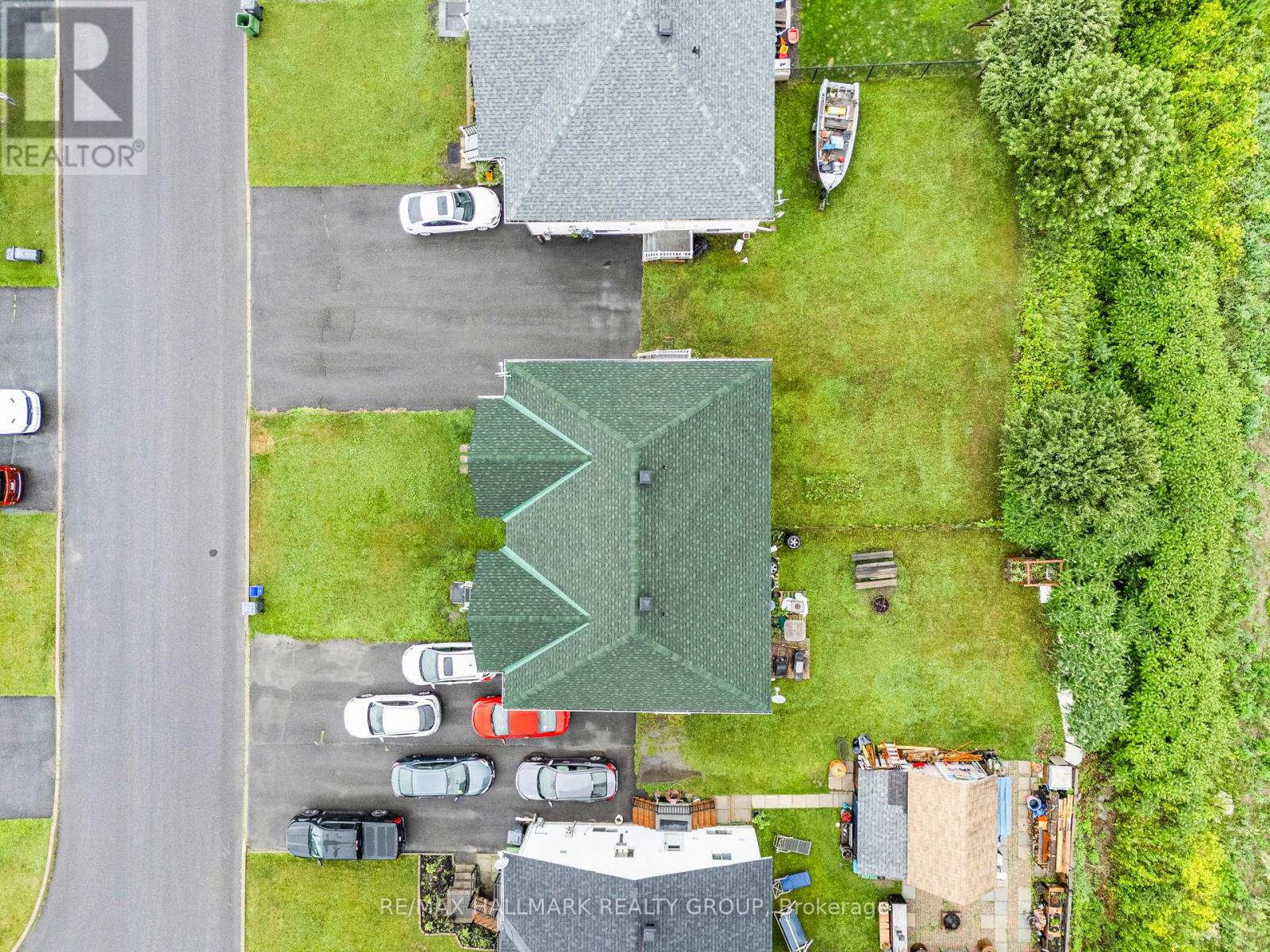 1013 Jacynthe Street, Hawkesbury, Ontario  K6A 3V9 - Photo 6 - X12281571