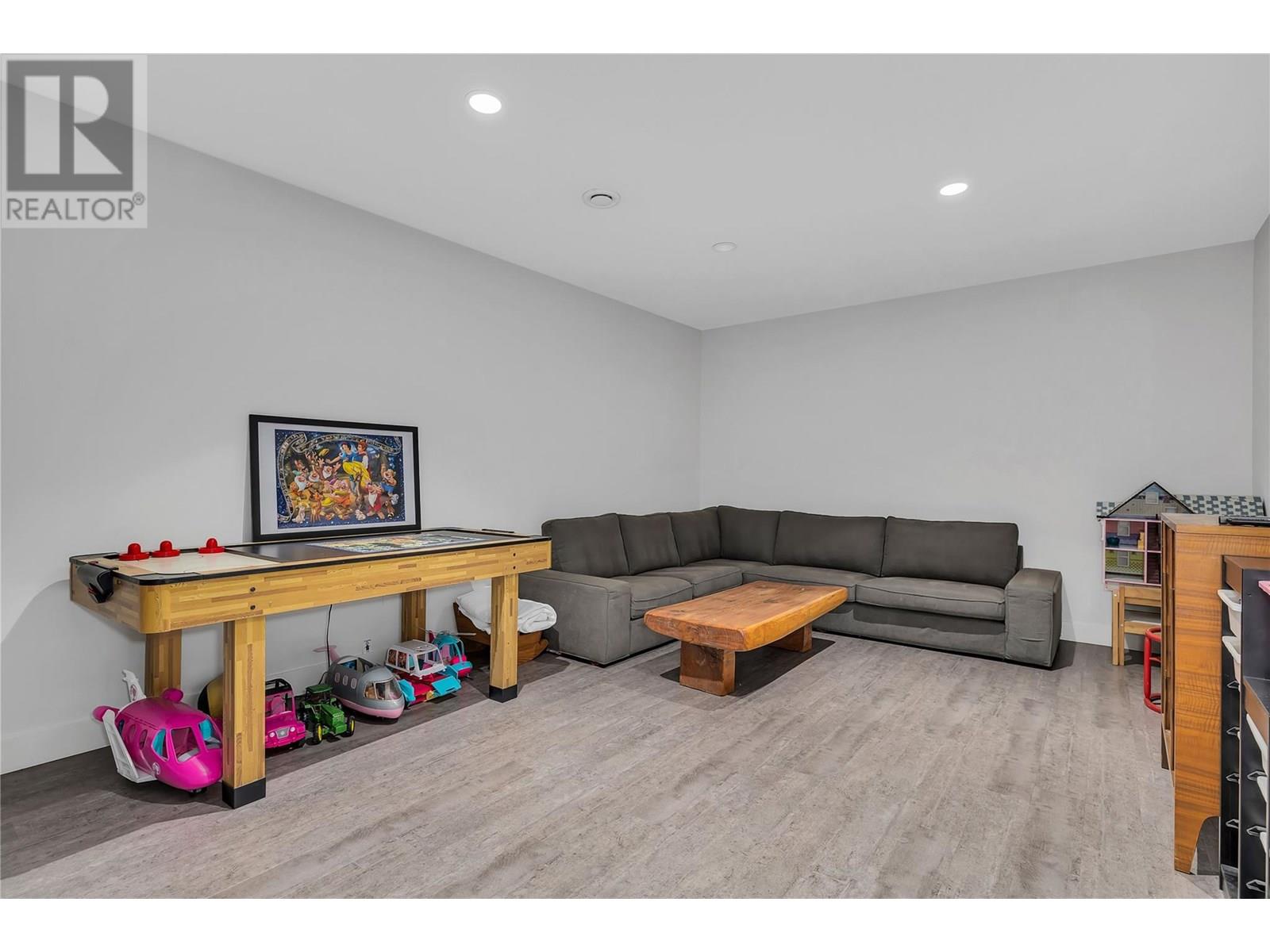 2558 Crown Crest Drive, West Kelowna, British Columbia  V4T 3M6 - Photo 33 - 10346701