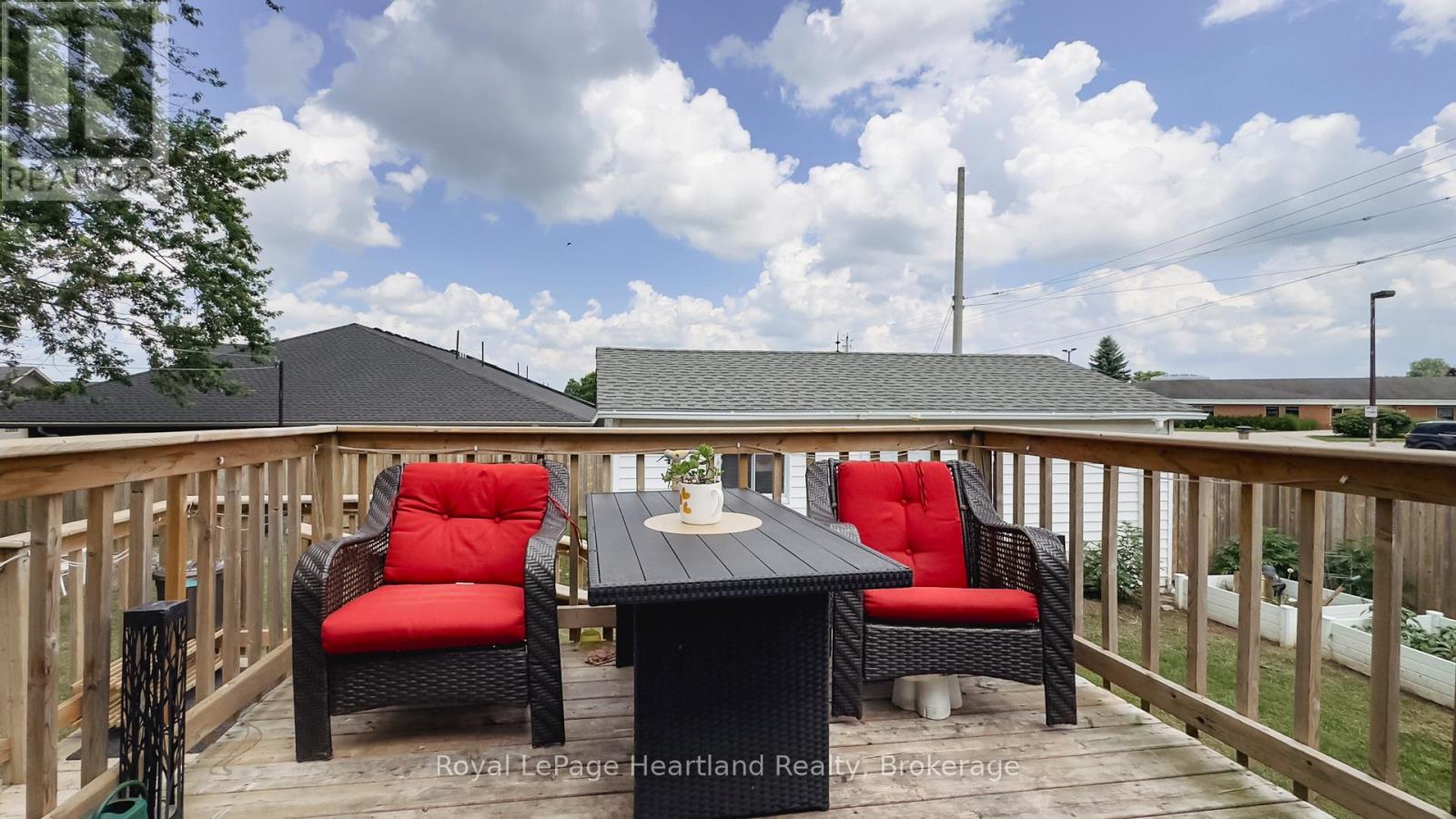 1 Alexander Street, Huron East (Seaforth), Ontario  N0K 1W0 - Photo 18 - X12281577