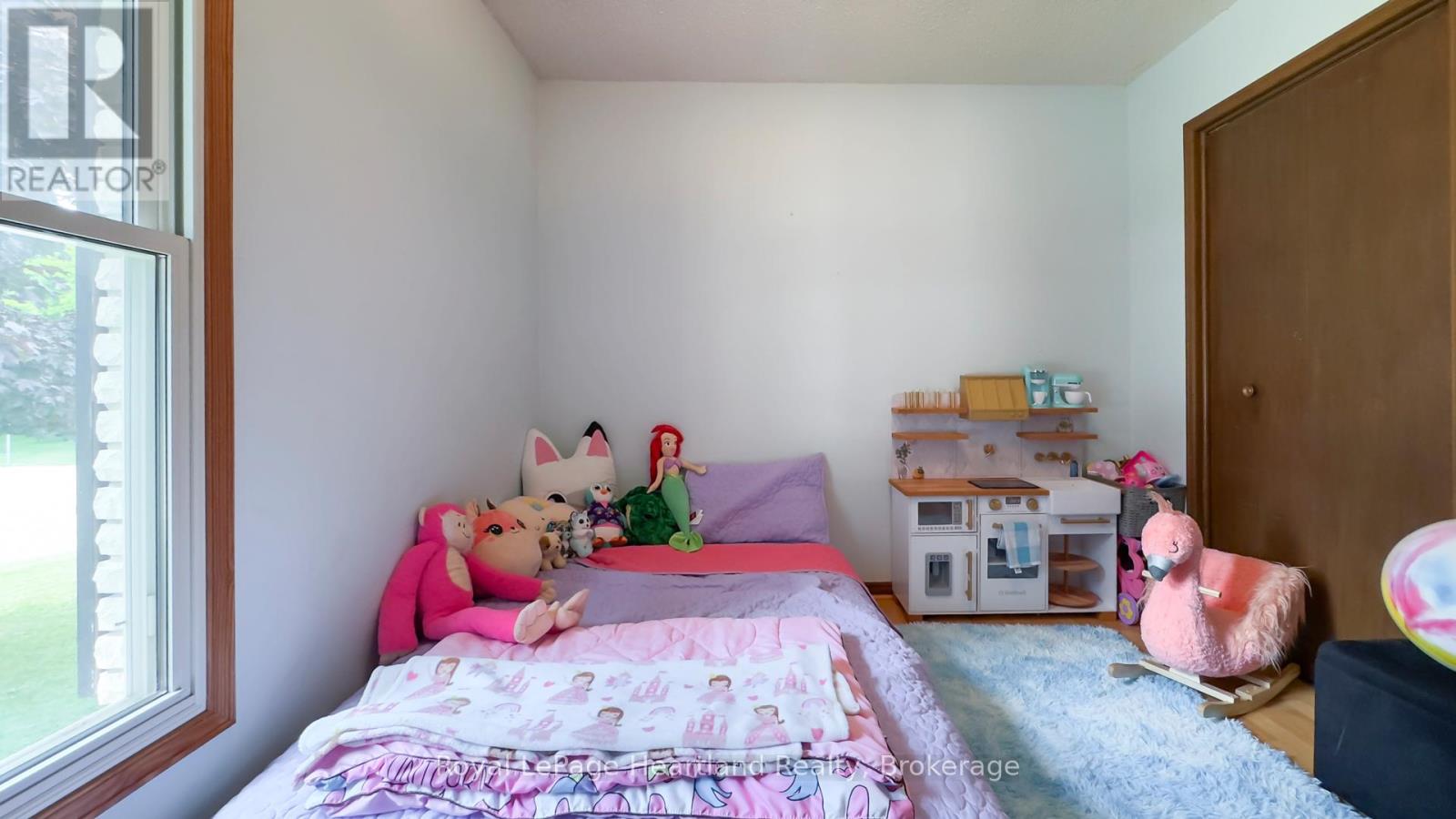 1 Alexander Street, Huron East (Seaforth), Ontario  N0K 1W0 - Photo 19 - X12281577