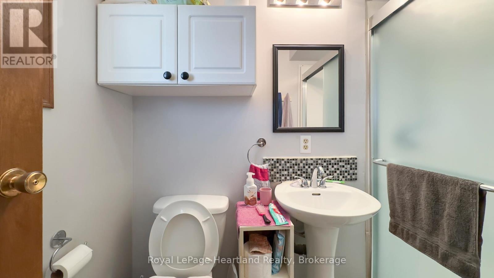 1 Alexander Street, Huron East (Seaforth), Ontario  N0K 1W0 - Photo 22 - X12281577