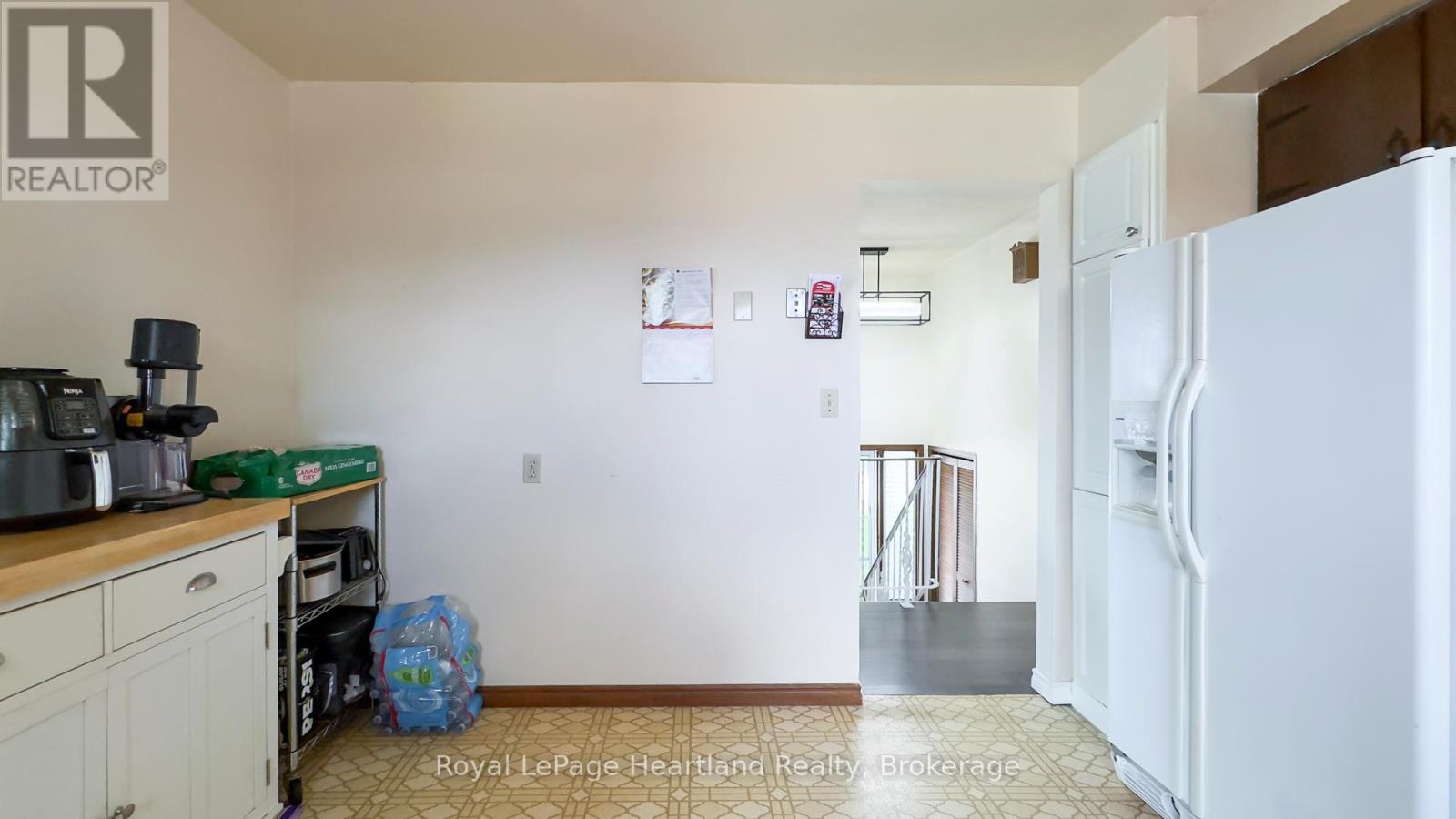 1 Alexander Street, Huron East (Seaforth), Ontario  N0K 1W0 - Photo 30 - X12281577