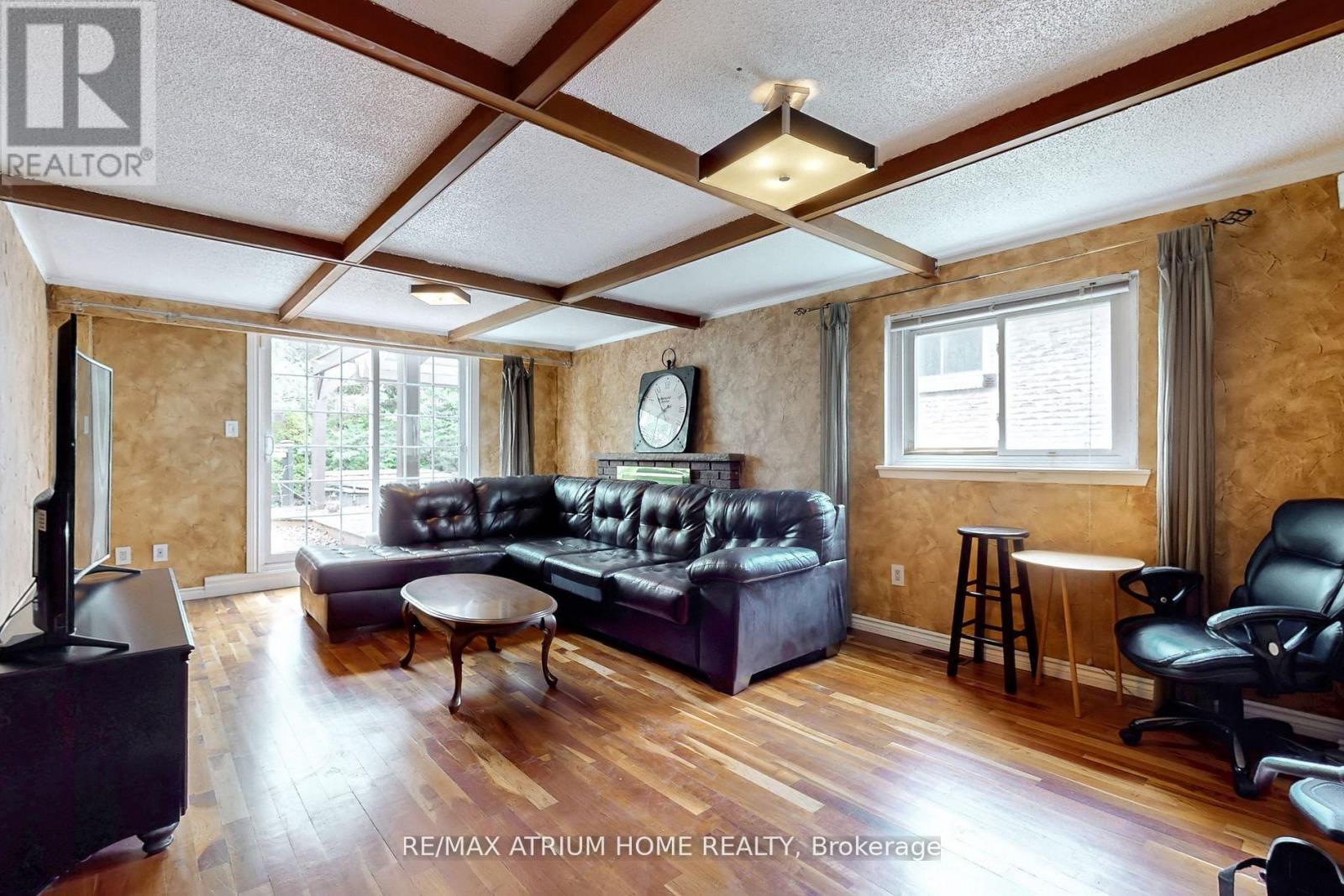3672 Galeair Court, Mississauga (Erindale), Ontario  L5C 2H5 - Photo 22 - W12281579