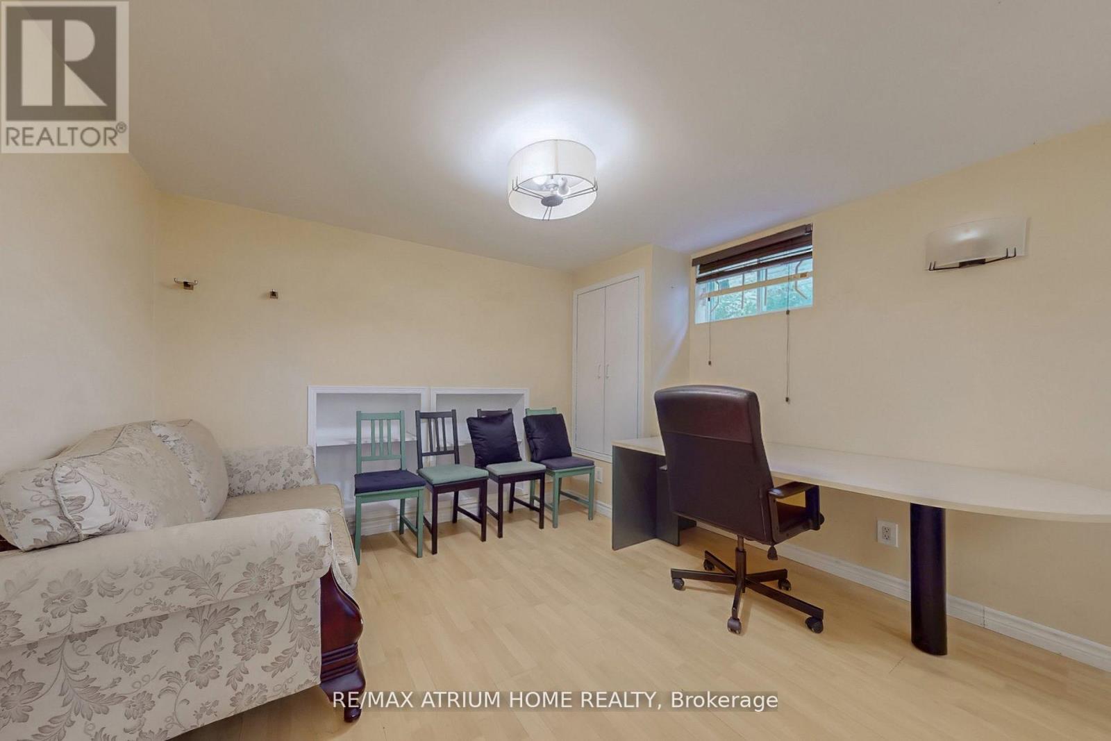 3672 Galeair Court, Mississauga (Erindale), Ontario  L5C 2H5 - Photo 34 - W12281579