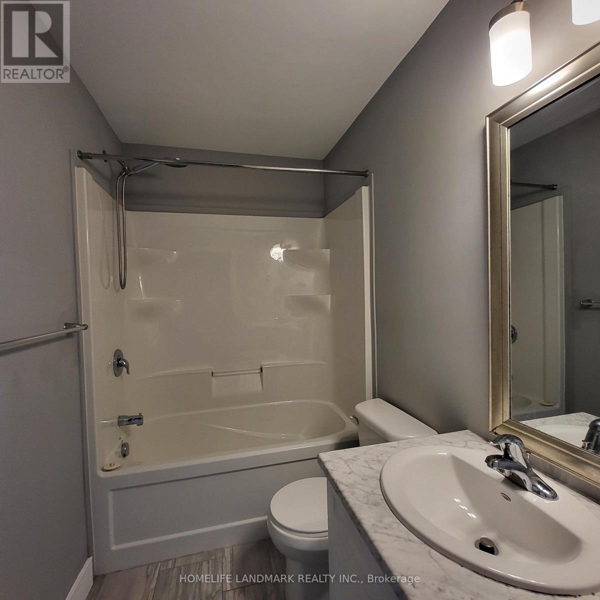 60 - 1960 Dalmagarry Road, London North (North E), Ontario  N6G 0T8 - Photo 12 - X12281588