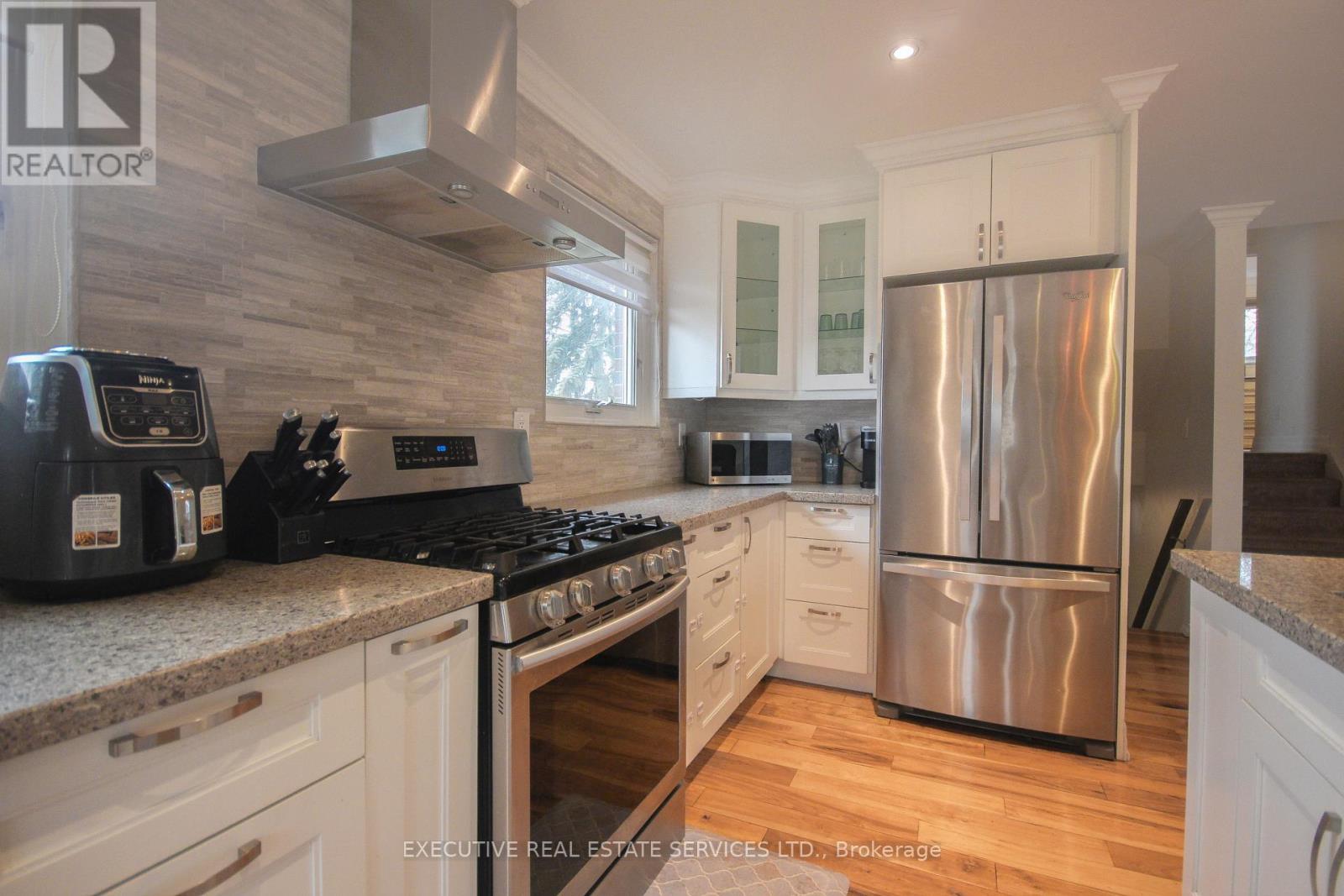 Property at 2009 DELANEY DRIVE image 4