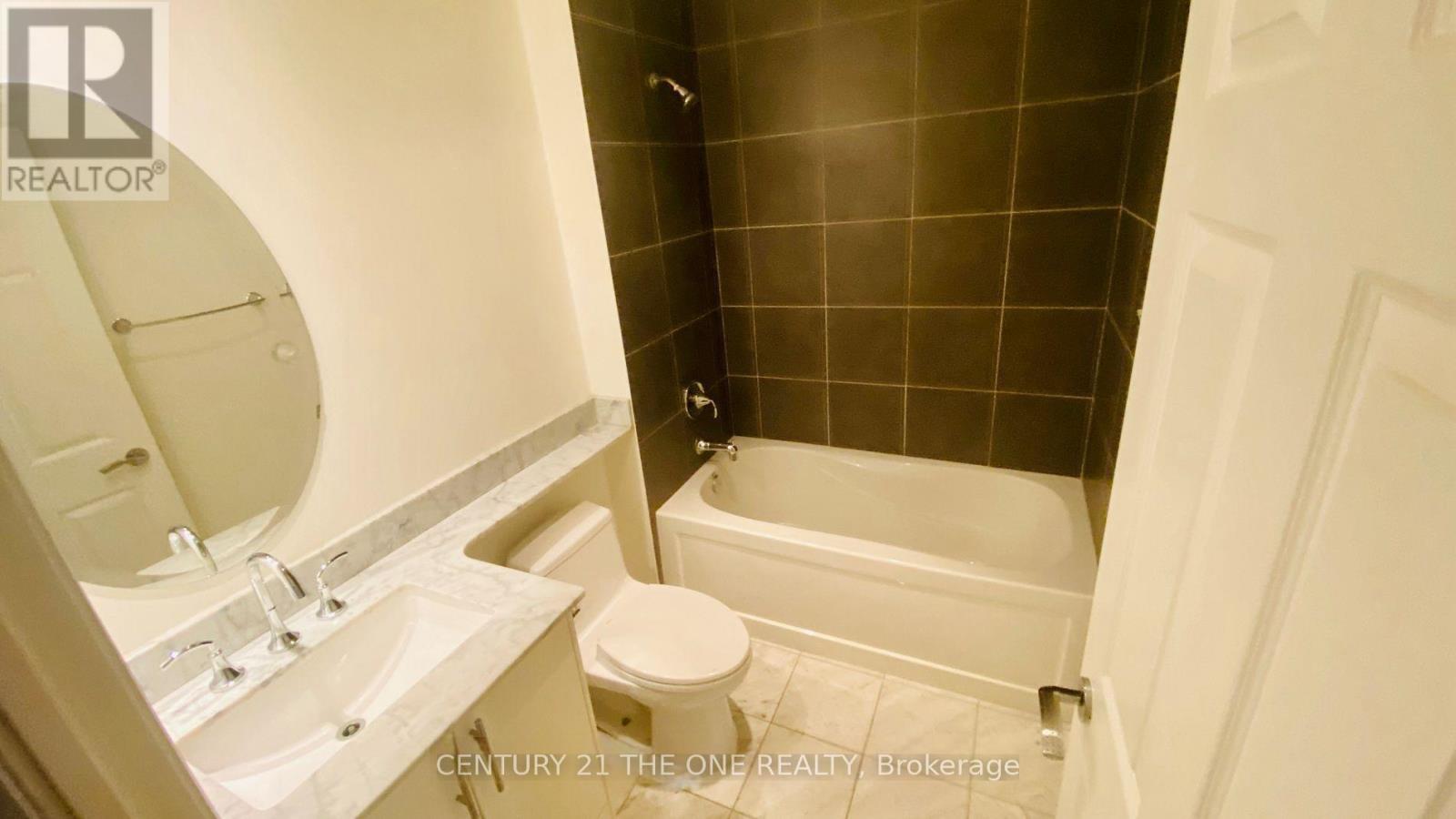 1708 - 35 Balmuto Street, Toronto, Ontario  M4Y 0A3 - Photo 14 - C12281608
