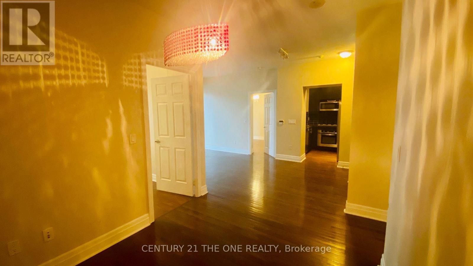 1708 - 35 Balmuto Street, Toronto, Ontario  M4Y 0A3 - Photo 4 - C12281608