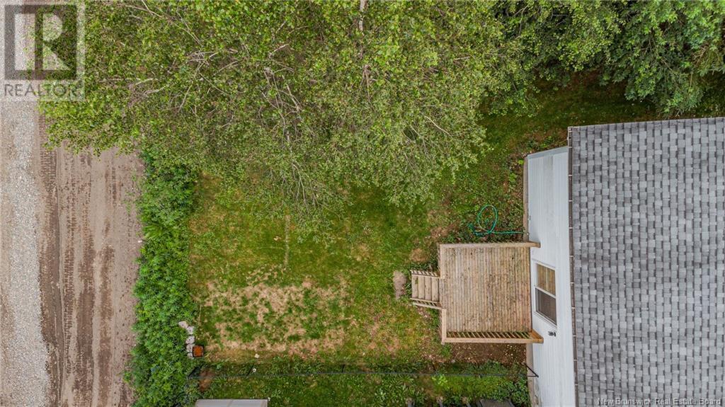 Property at 64 Oakhill Crescent image 5