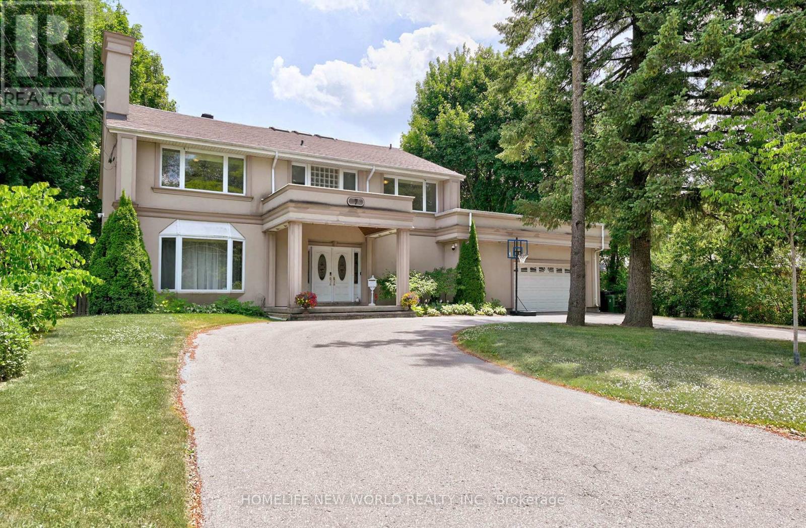 7 SULGRAVE CRESCENT, Toronto, Ontario