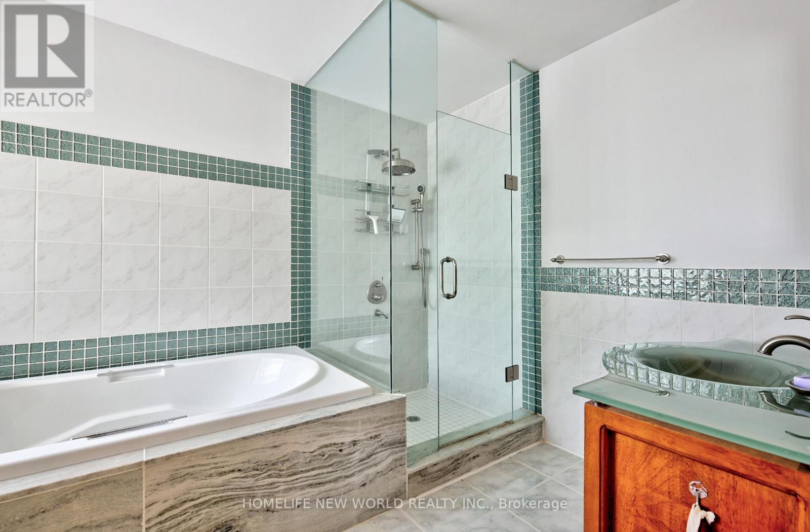 7 Sulgrave Crescent, Toronto, Ontario  M2L 1W5 - Photo 30 - C12281658