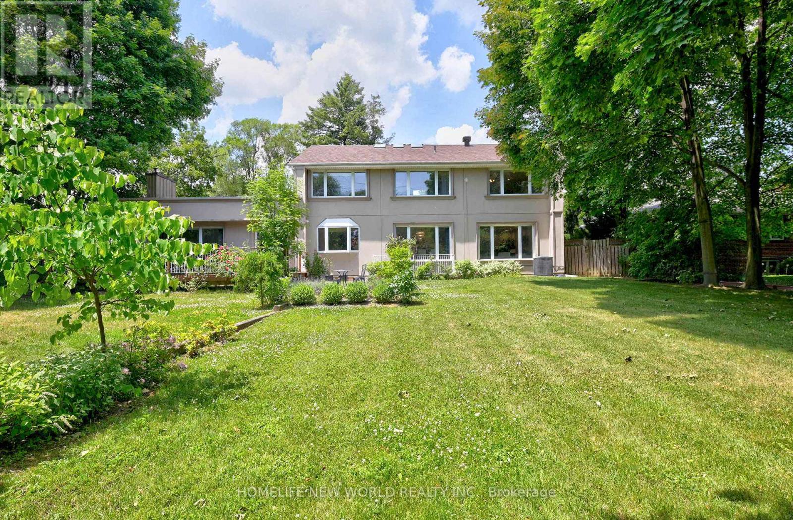 7 Sulgrave Crescent, Toronto, Ontario  M2L 1W5 - Photo 43 - C12281658