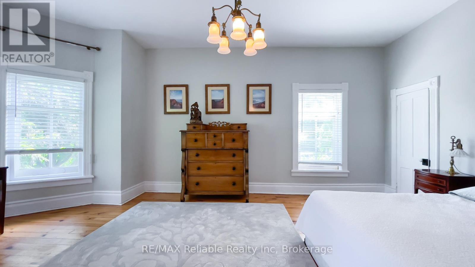 32 Bayfield Terrace, Bluewater, Ontario  N0M 1G0 - Photo 36 - X12279041