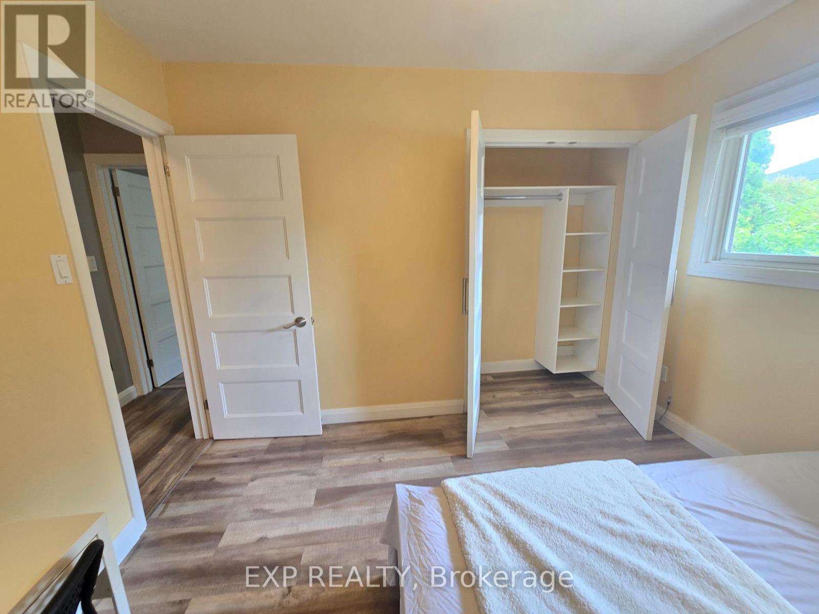 138 Mark Street, London East, Ontario  N5V 2G9 - Photo 14 - X12281678