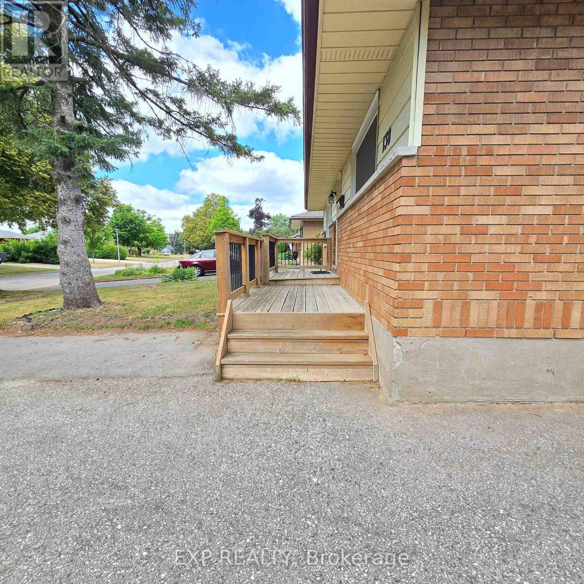 Property at 138 MARK STREET image 2