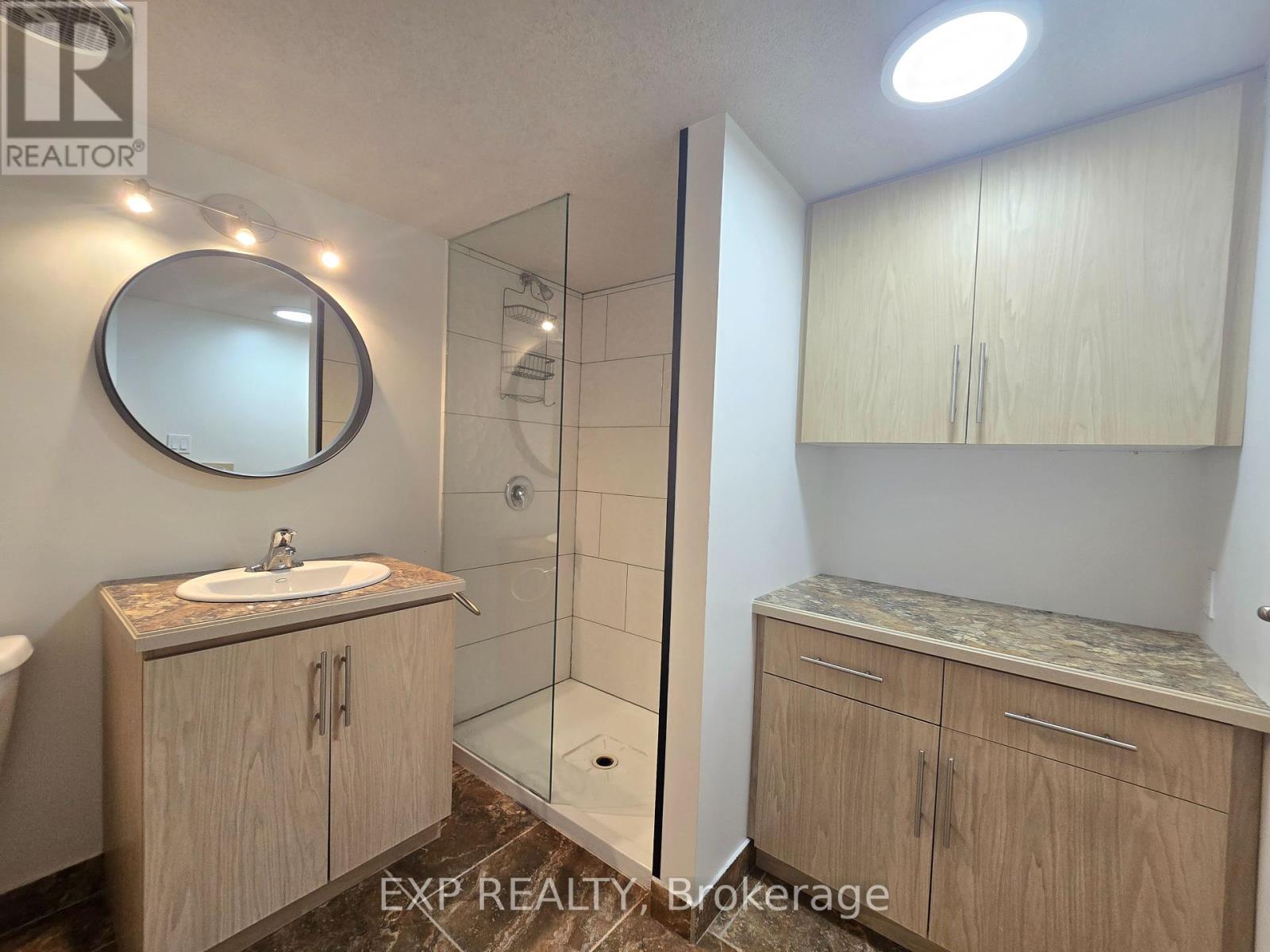 138 Mark Street, London East, Ontario  N5V 2G9 - Photo 22 - X12281678