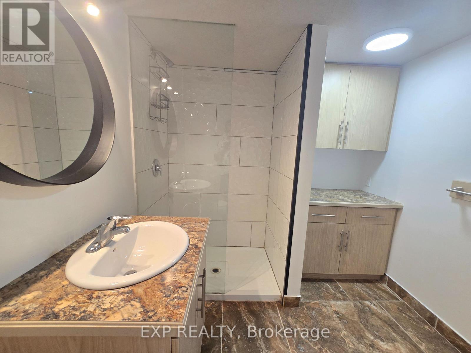 138 Mark Street, London East, Ontario  N5V 2G9 - Photo 23 - X12281678