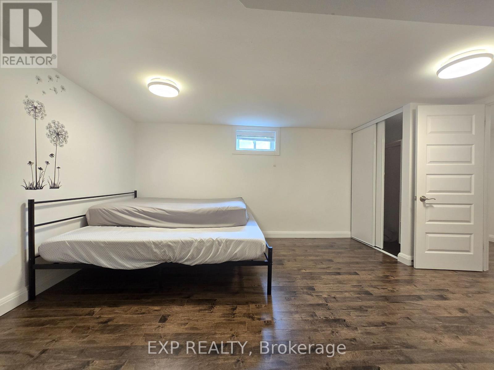 138 Mark Street, London East, Ontario  N5V 2G9 - Photo 26 - X12281678