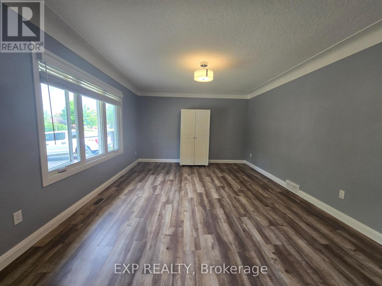 Property at 138 MARK STREET image 5