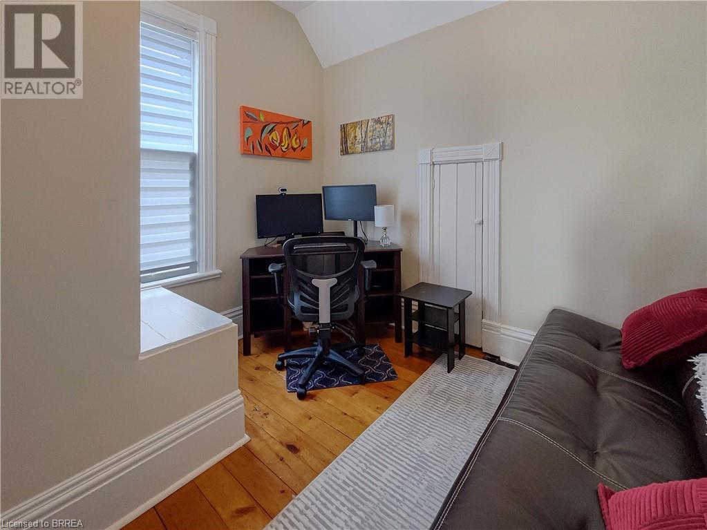 131 Terrace Hill Street, Brantford, Ontario  N3R 1G5 - Photo 23 - 40746517