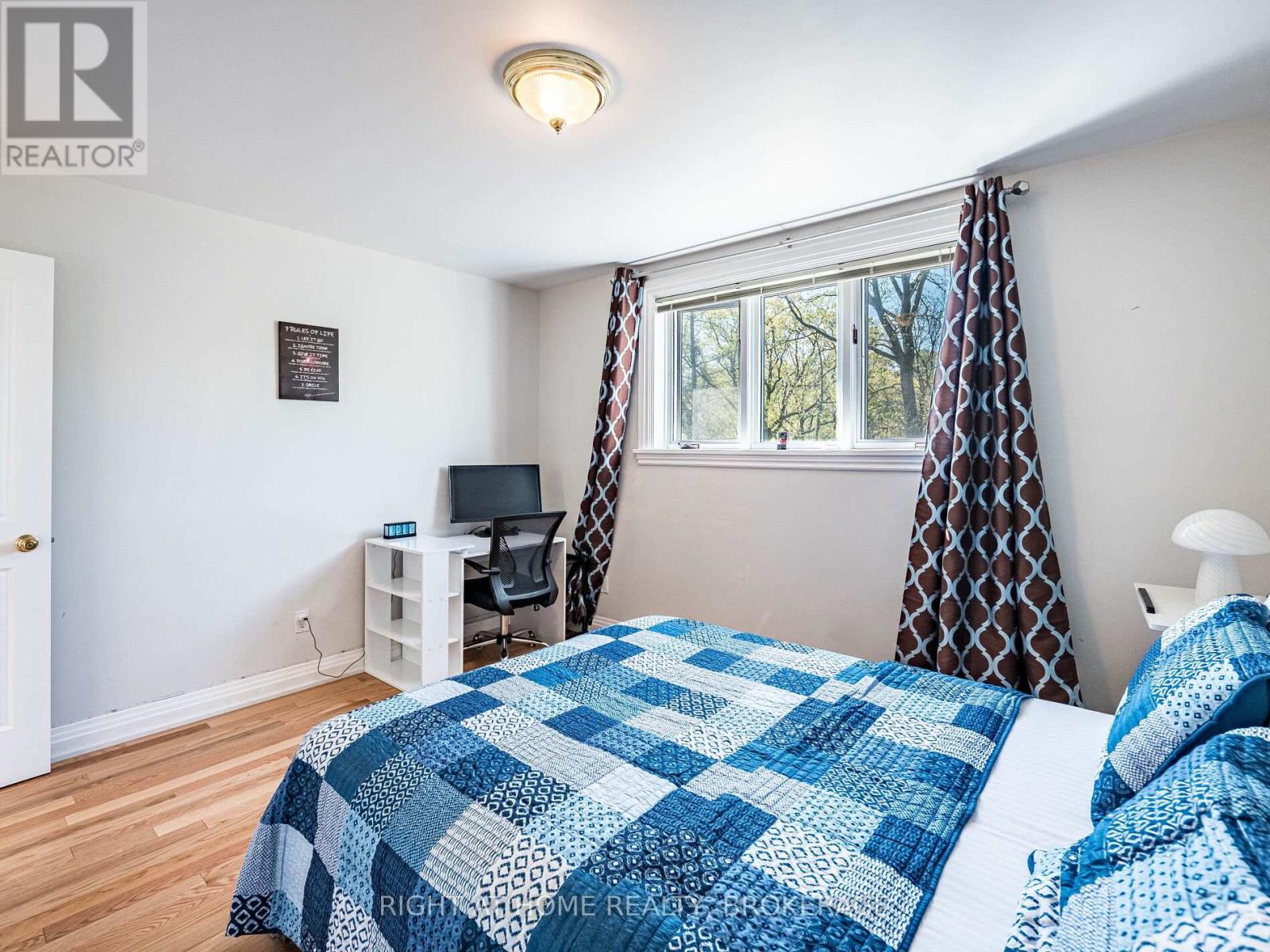 774 Old Dundas Road, Hamilton, Ontario  L9H 5E3 - Photo 27 - X12186493
