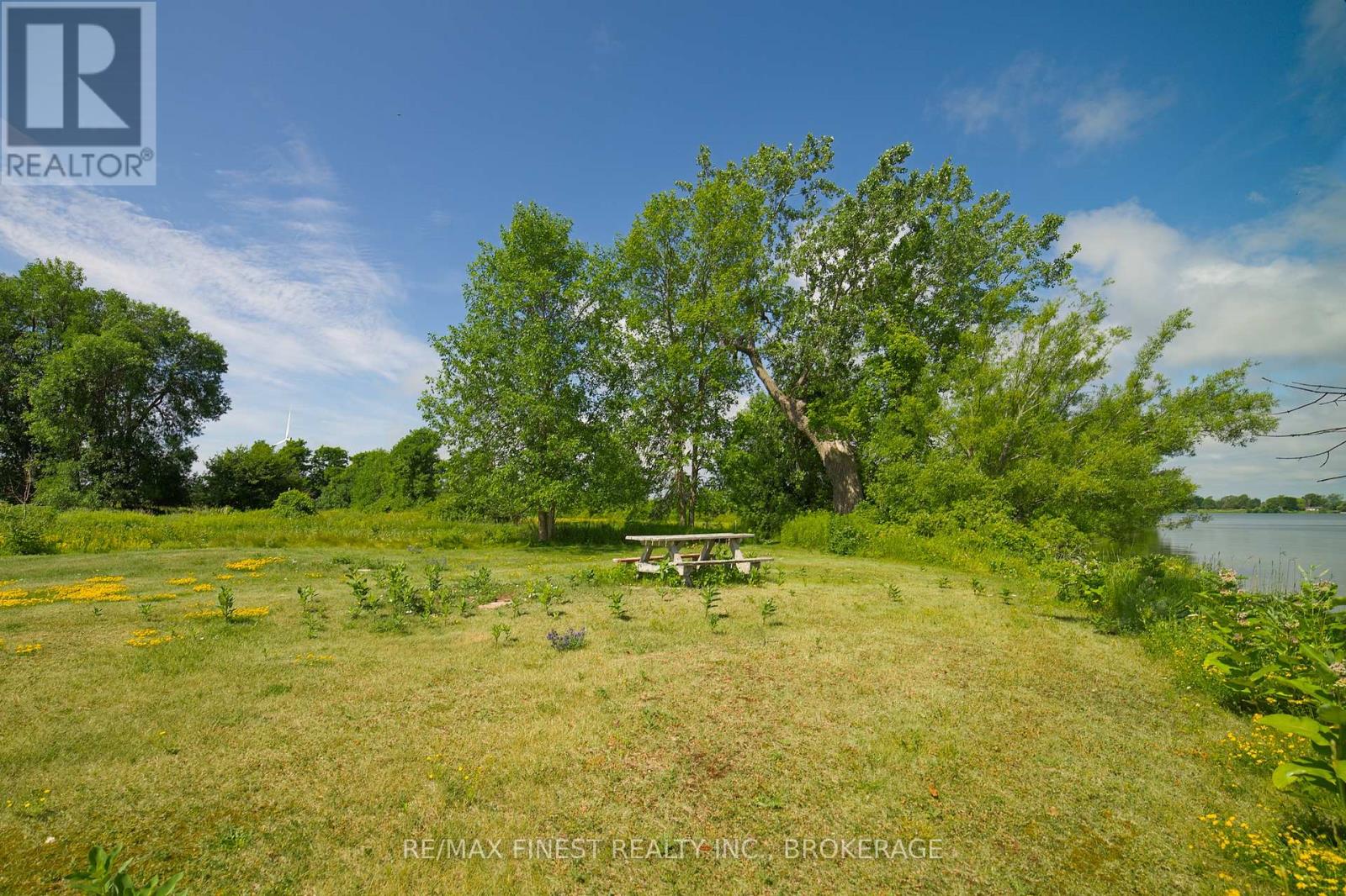 10 Front Road, Frontenac Islands, Ontario  K0H 2S0 - Photo 28 - X12272540