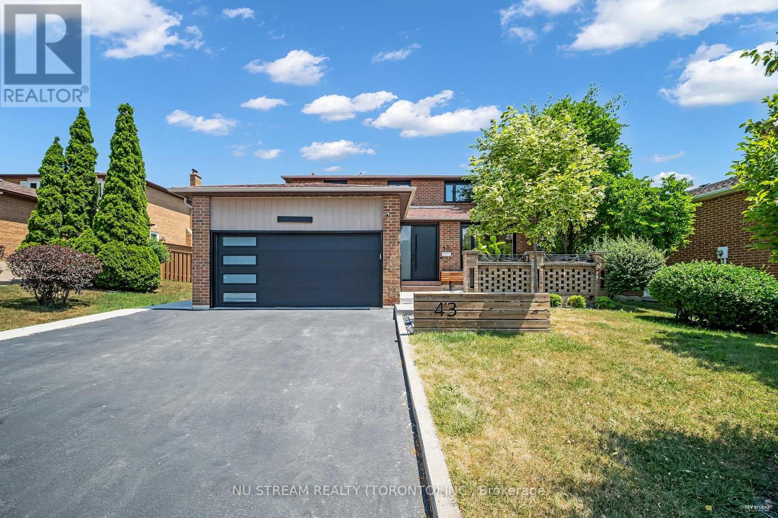 Property at 43 BRANDY CRESCENT image 1