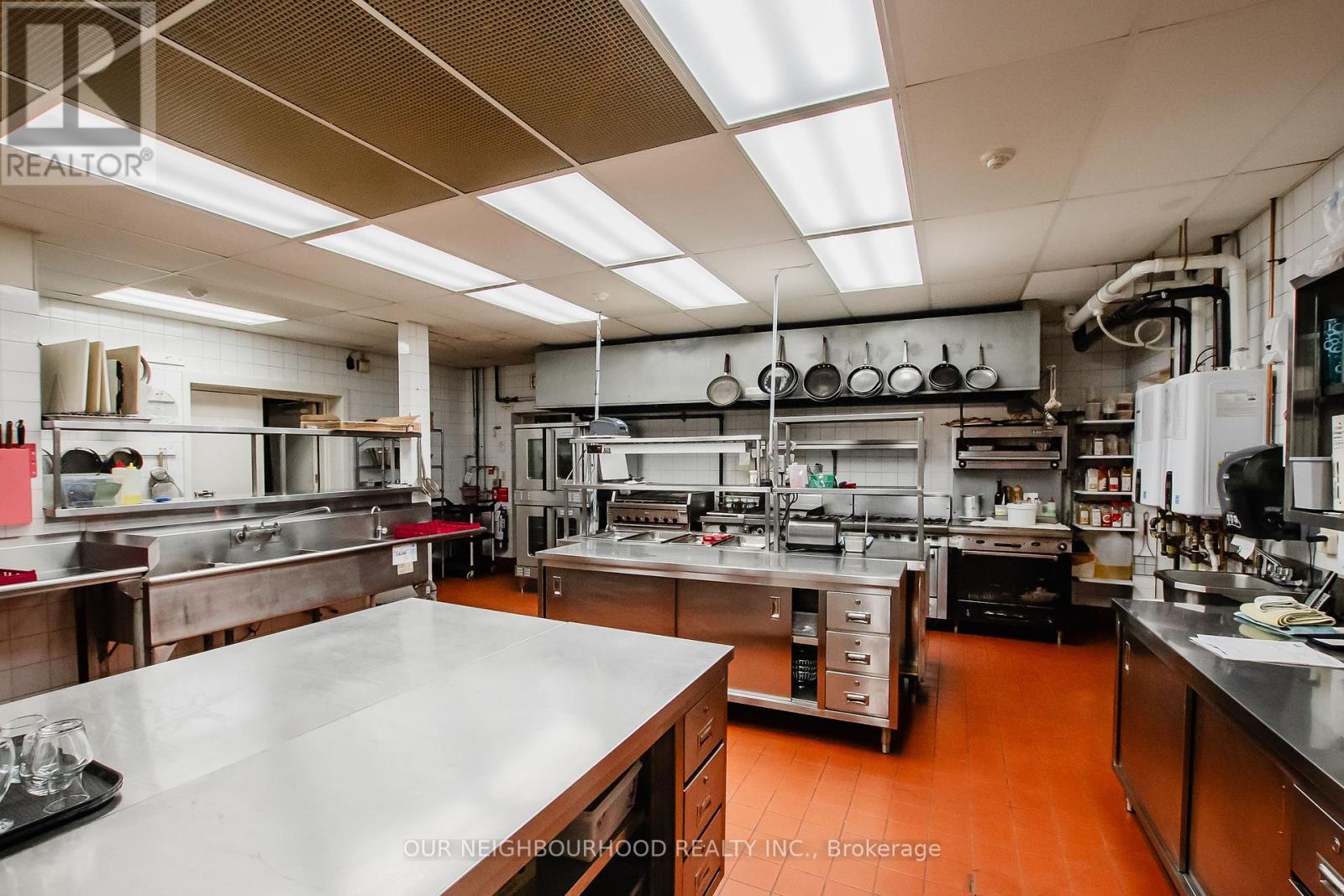 72981 Bluewater Highway 21 Highway, Bluewater (Zurich), Ontario  N0M 2T0 - Photo 48 - X12276379
