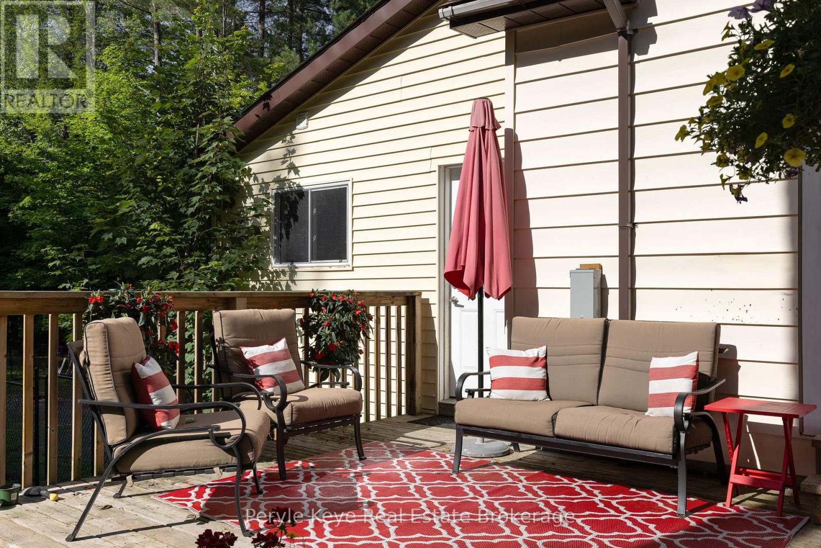 820 Manitoba Street, Bracebridge, Ontario  P1L 1W9 - Photo 42 - X12278136