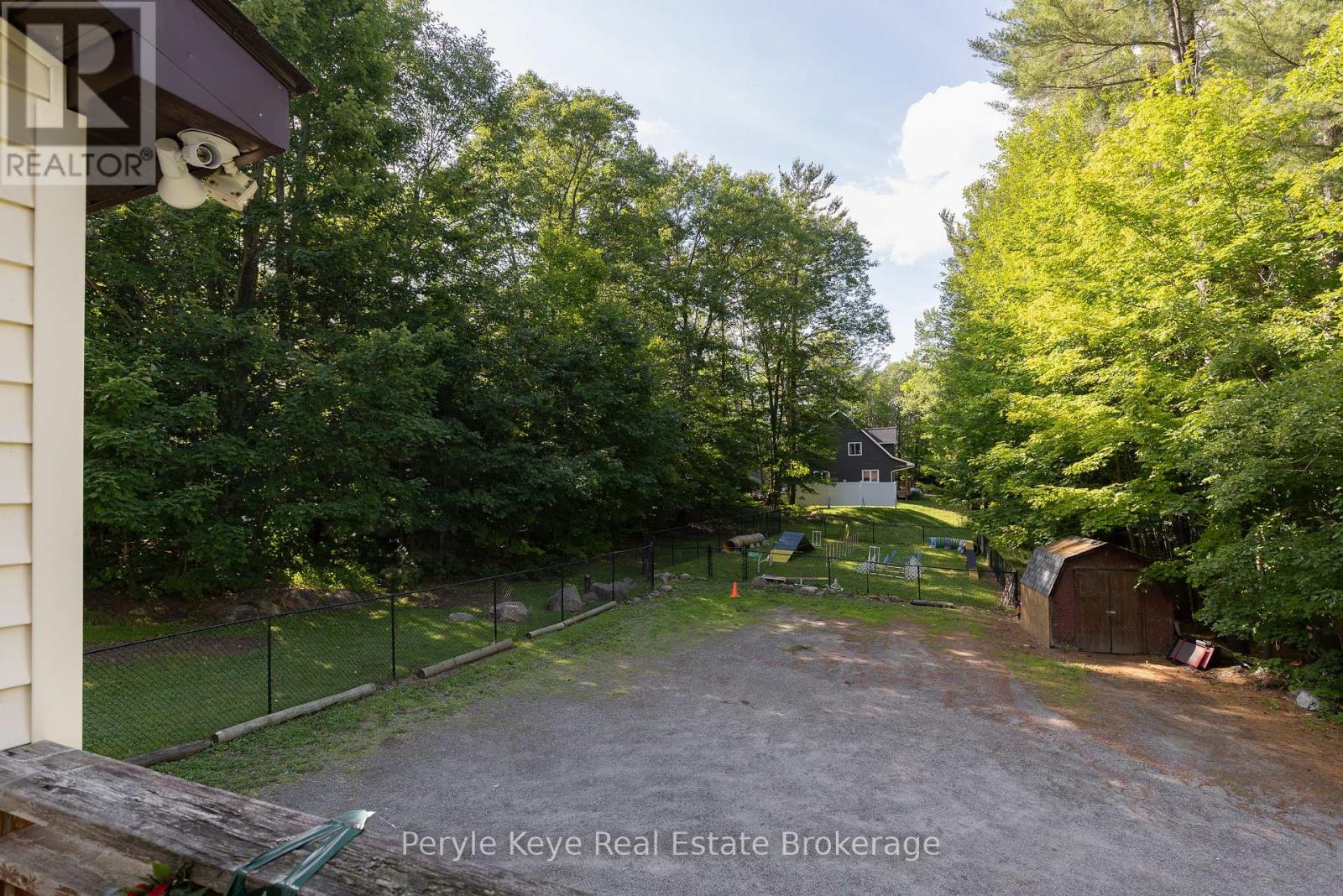 820 Manitoba Street, Bracebridge, Ontario  P1L 1W9 - Photo 37 - X12278136