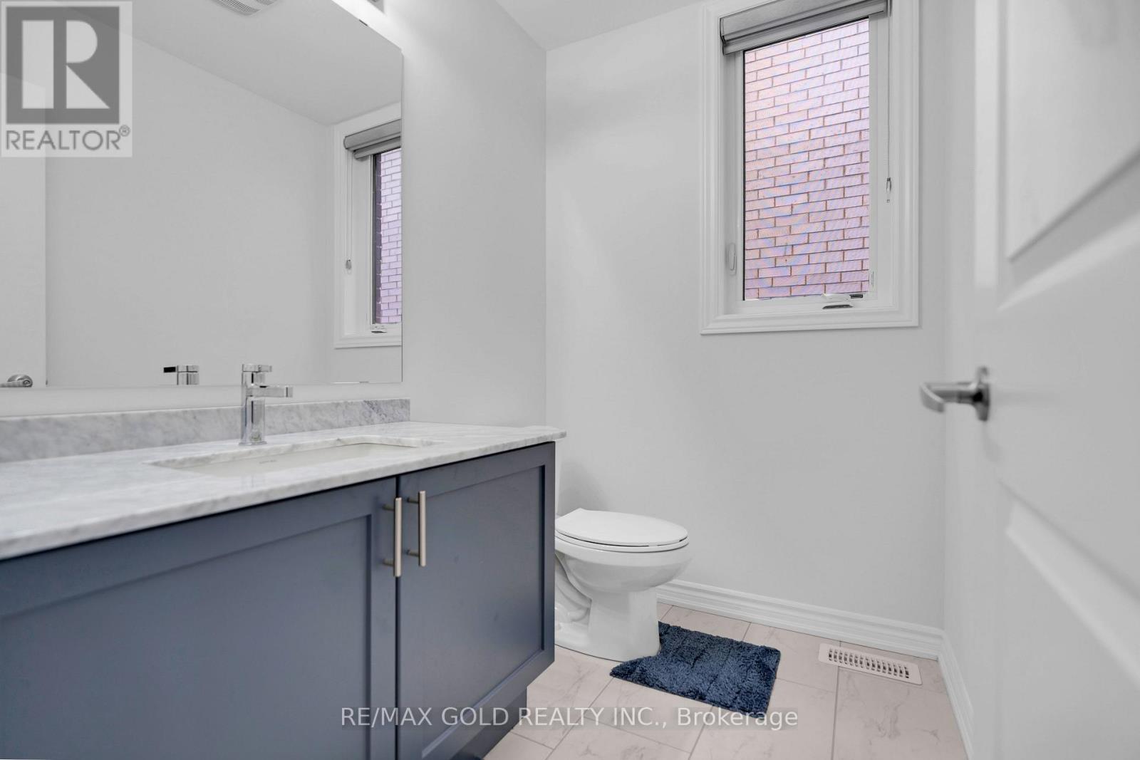 12 Vincena Road, Caledon, Ontario  L7C 1Z9 - Photo 10 - W12281761