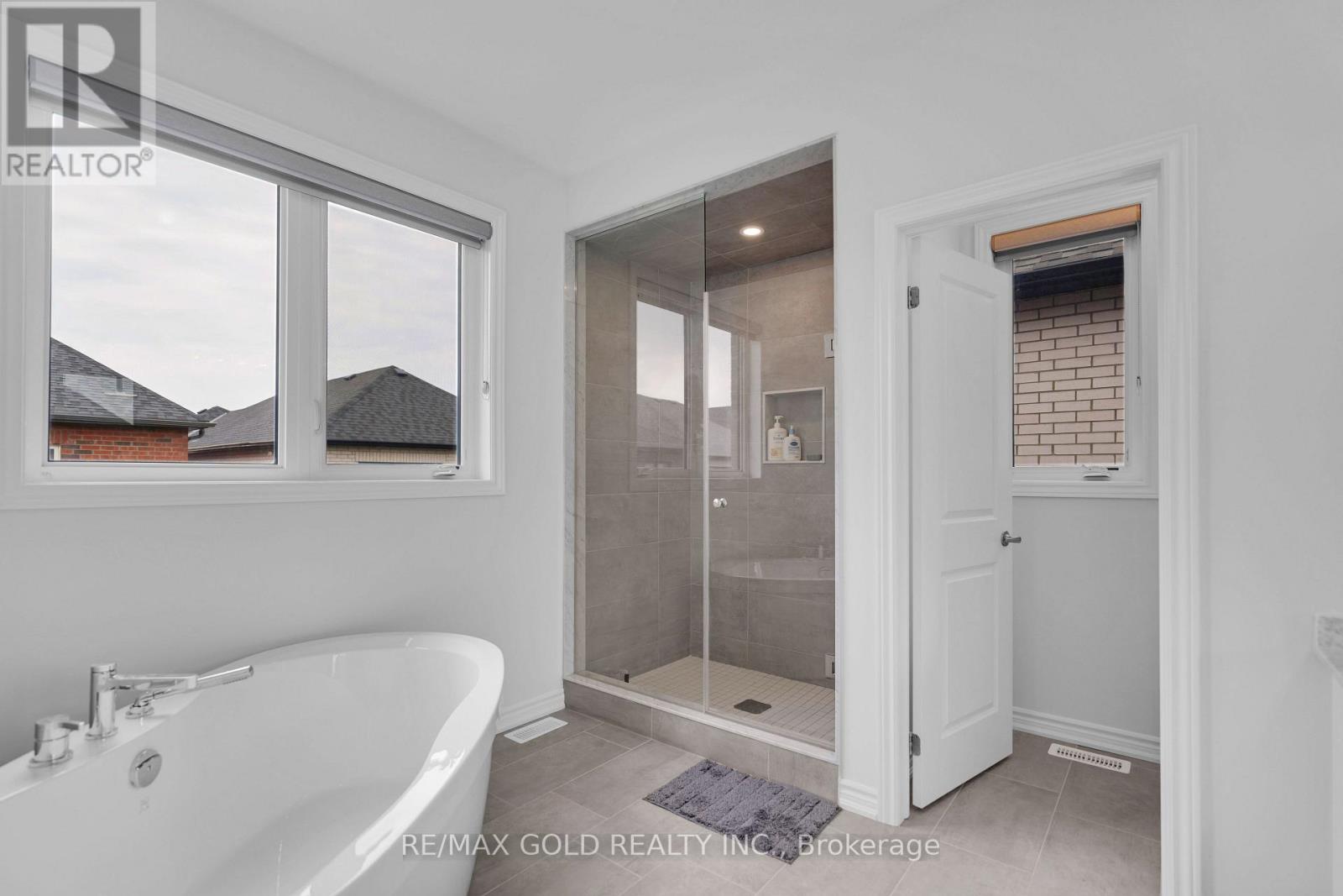 12 Vincena Road, Caledon, Ontario  L7C 1Z9 - Photo 44 - W12281761