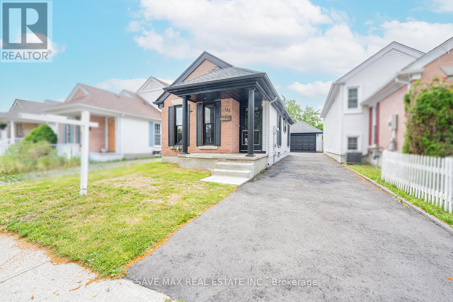 Property at 133 WAKE ROBIN DRIVE image 2
