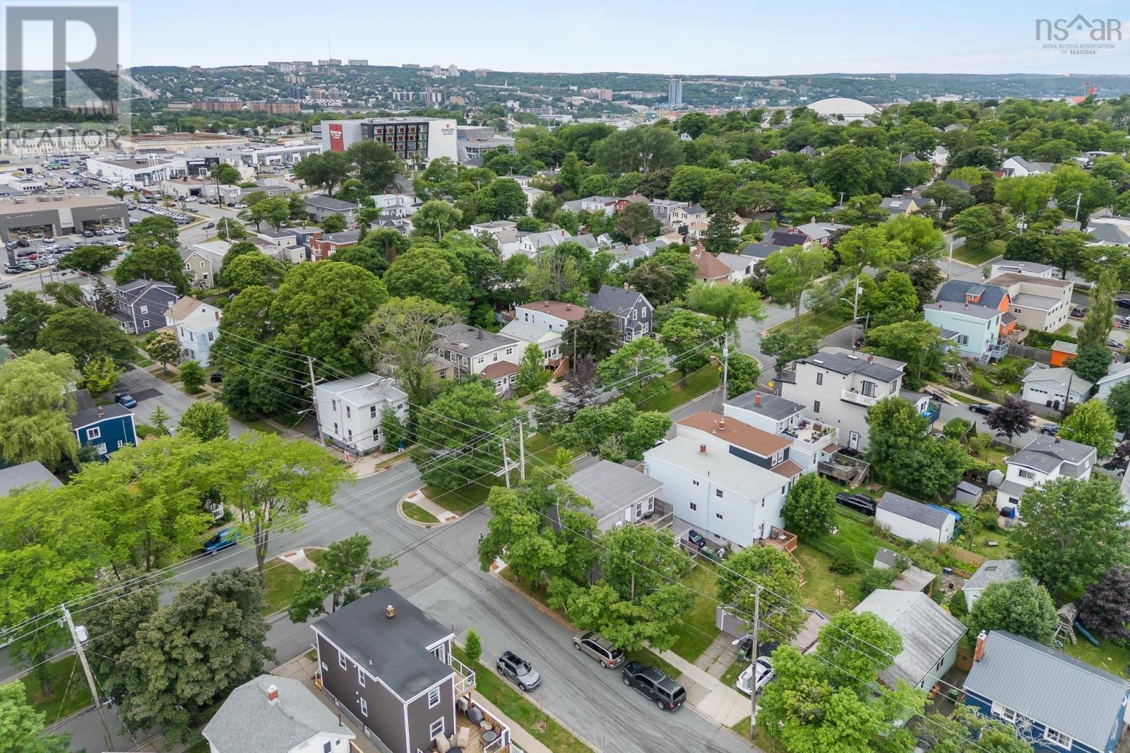 Property at 3201 Agricola Street image 4