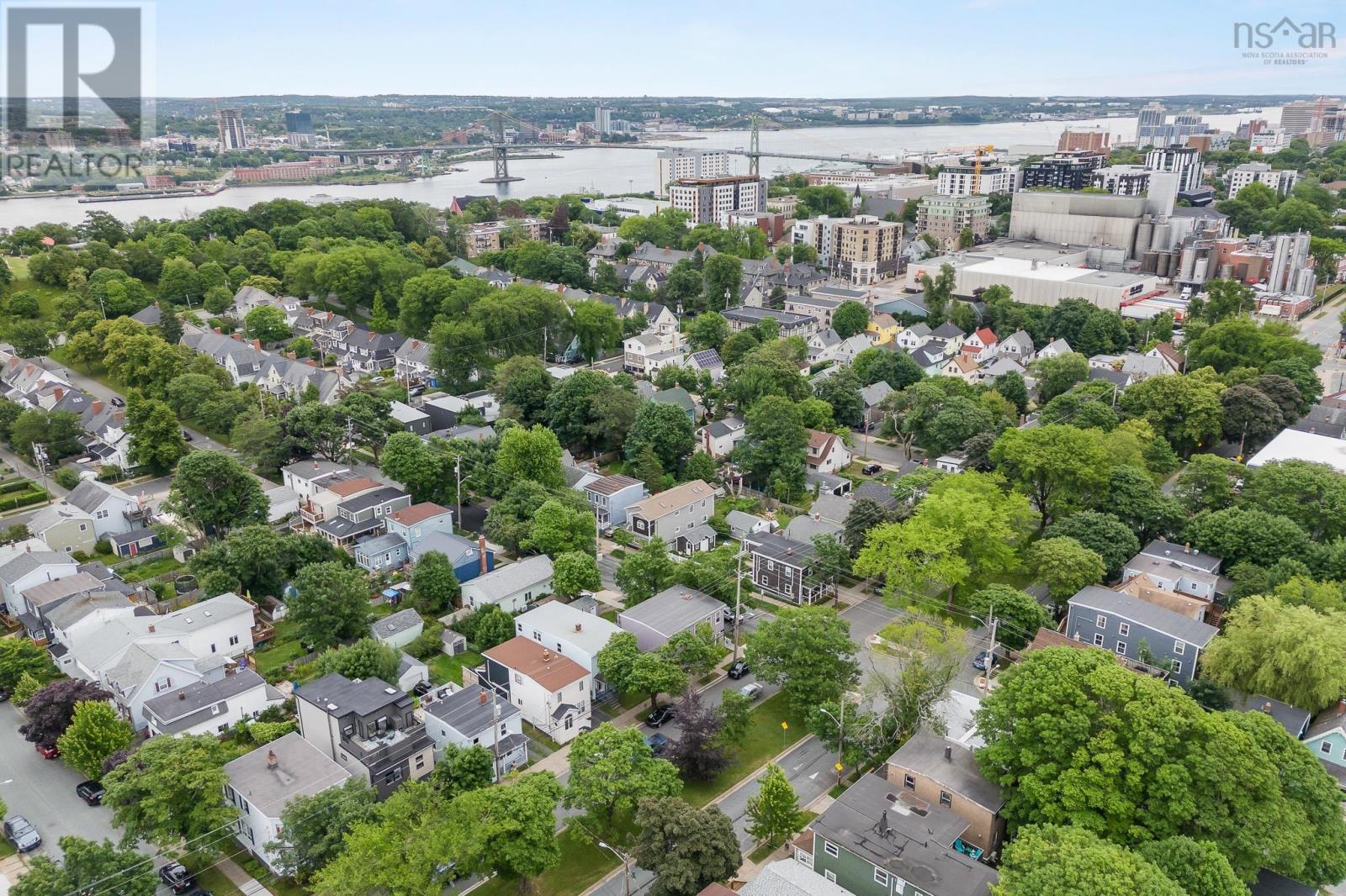 Property at 3201 Agricola Street image 5
