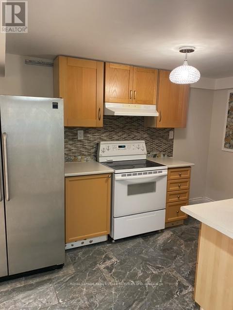 LOWER - 880 STAINTON DRIVE, Mississauga, Ontario