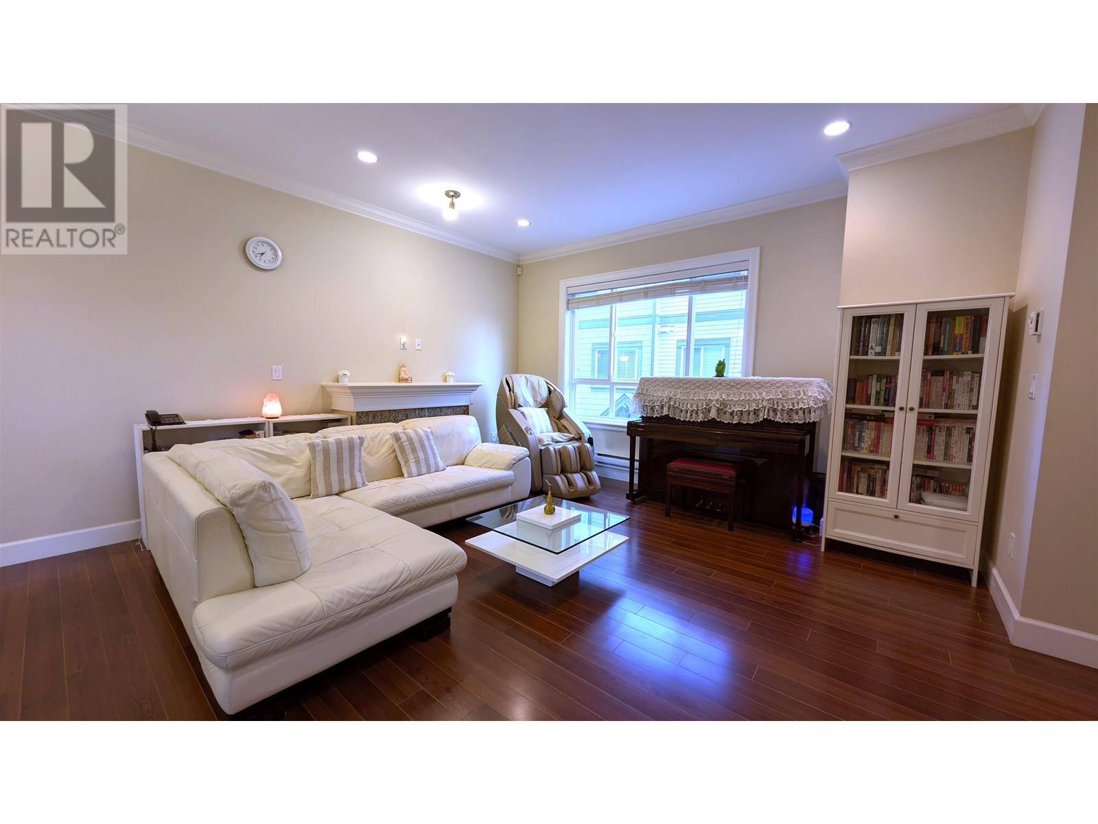 Property at 9 10999 STEVESTON HIGHWAY image 3
