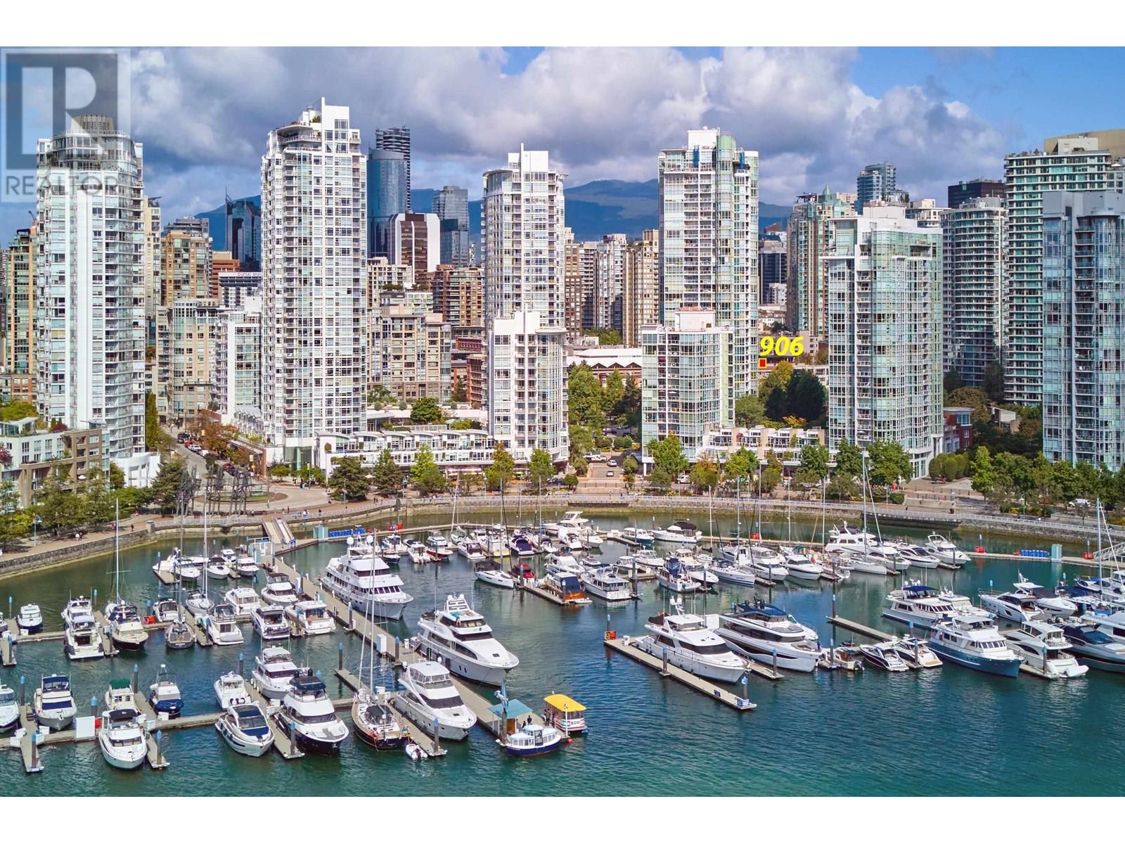 Listing Picture 23 of 31 : 906 193 AQUARIUS MEWS, Vancouver / 溫哥華 - 魯藝地產 Yvonne Lu Group - MLS Medallion Club Member