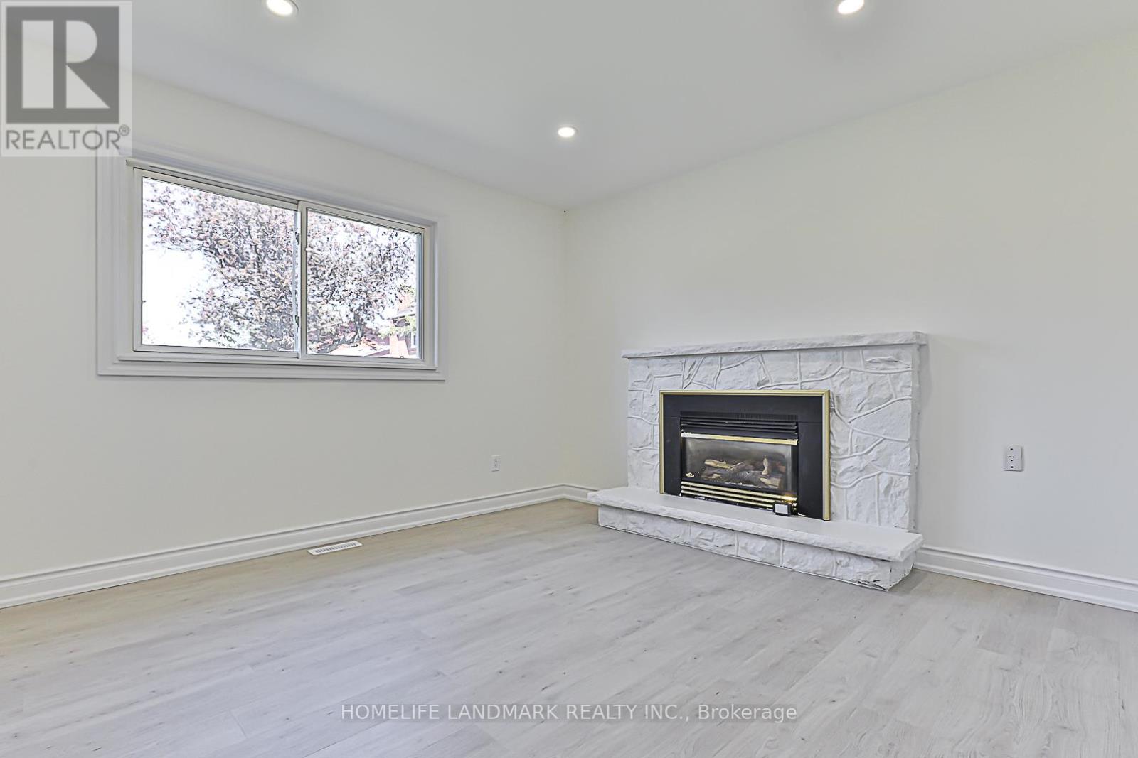 612 Van Horne Avenue, Toronto, Ontario  M2J 2V4 - Photo 31 - C12281867