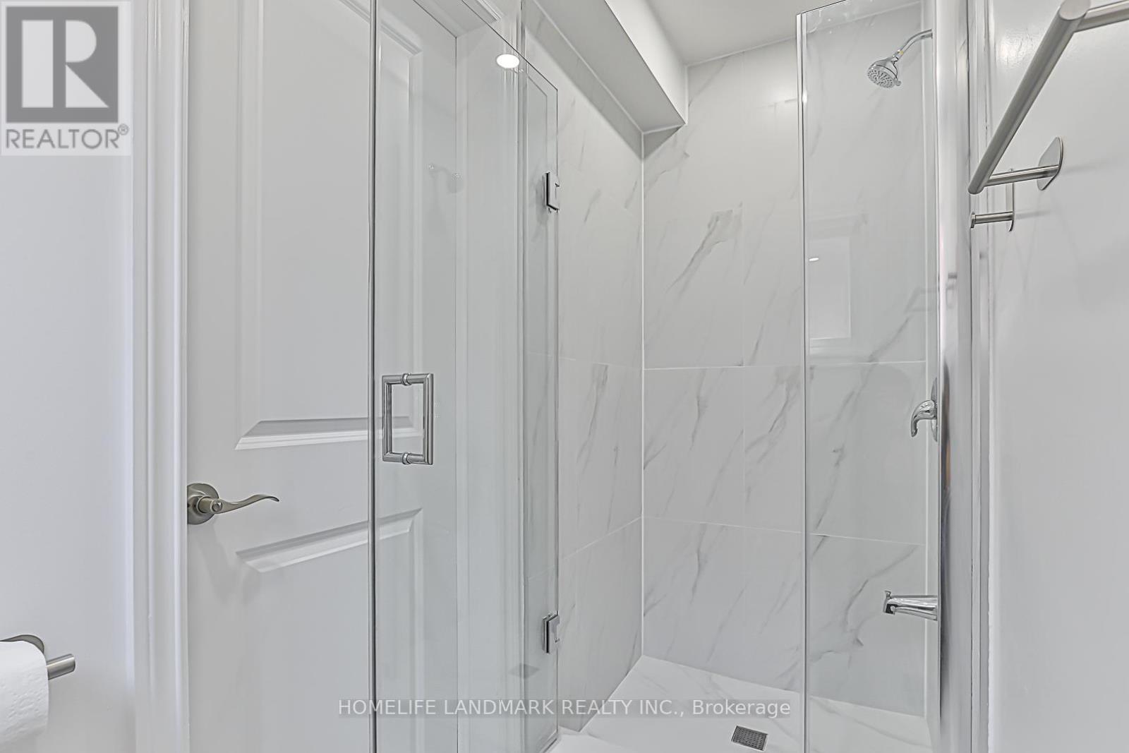 612 Van Horne Avenue, Toronto, Ontario  M2J 2V4 - Photo 34 - C12281867