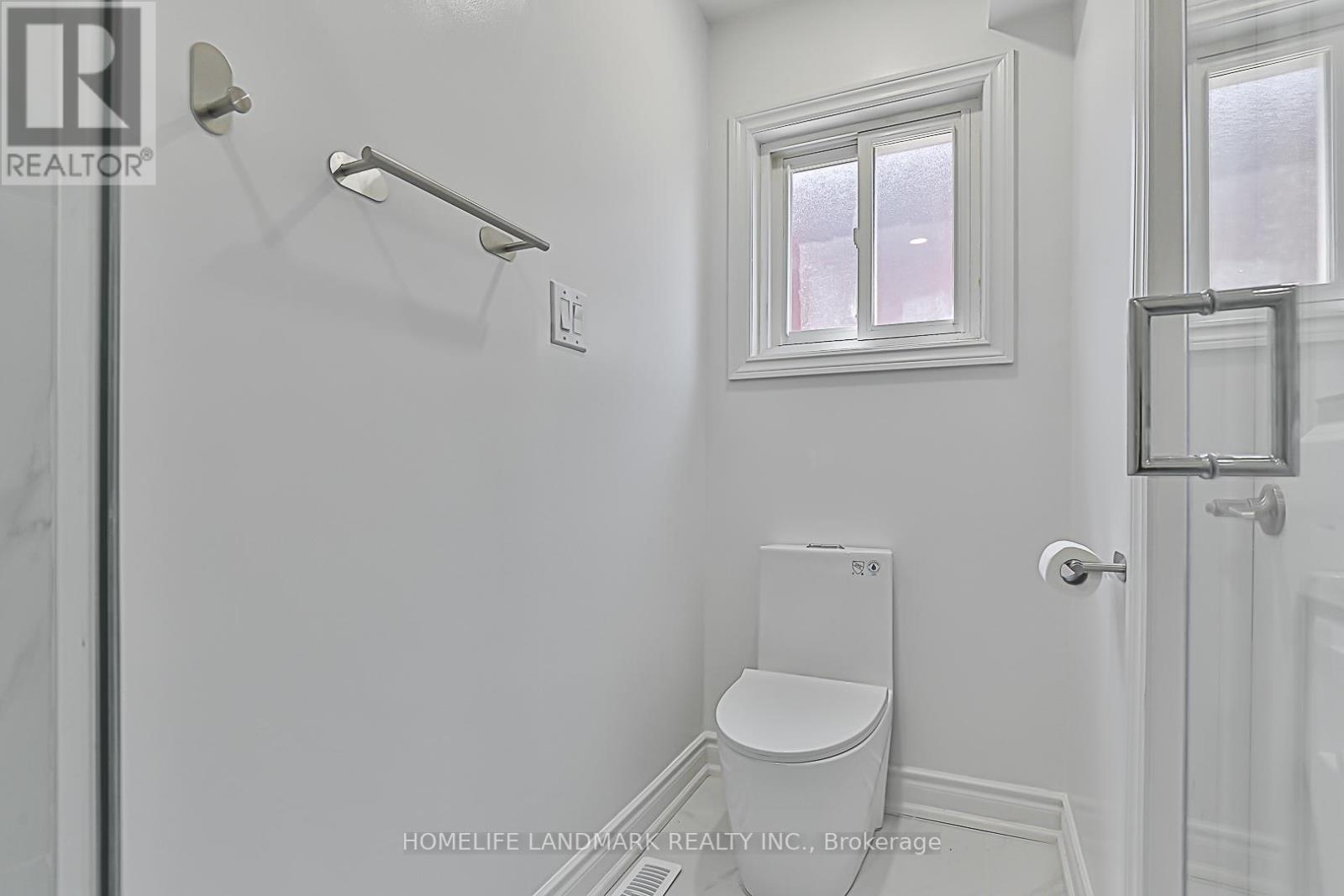612 Van Horne Avenue, Toronto, Ontario  M2J 2V4 - Photo 35 - C12281867
