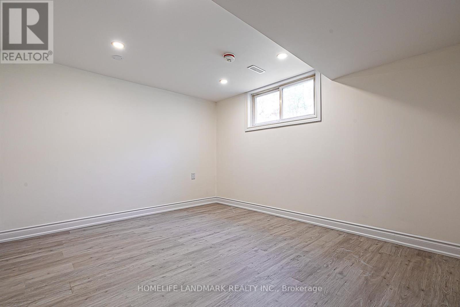 612 Van Horne Avenue, Toronto, Ontario  M2J 2V4 - Photo 41 - C12281867