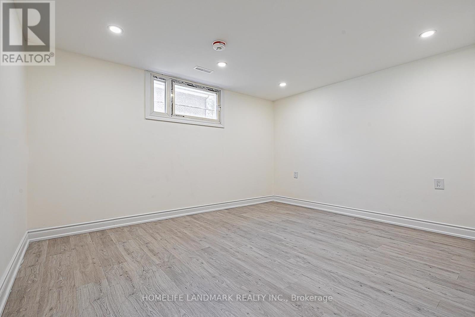 612 Van Horne Avenue, Toronto, Ontario  M2J 2V4 - Photo 42 - C12281867