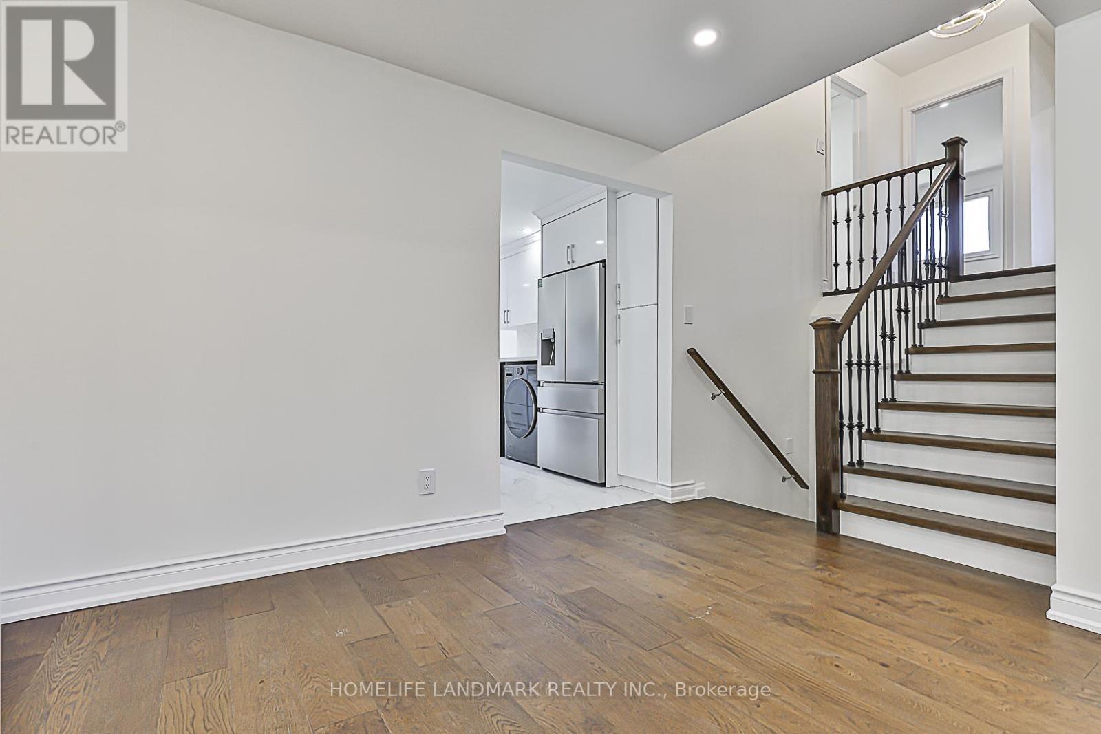 612 Van Horne Avenue, Toronto, Ontario  M2J 2V4 - Photo 8 - C12281867