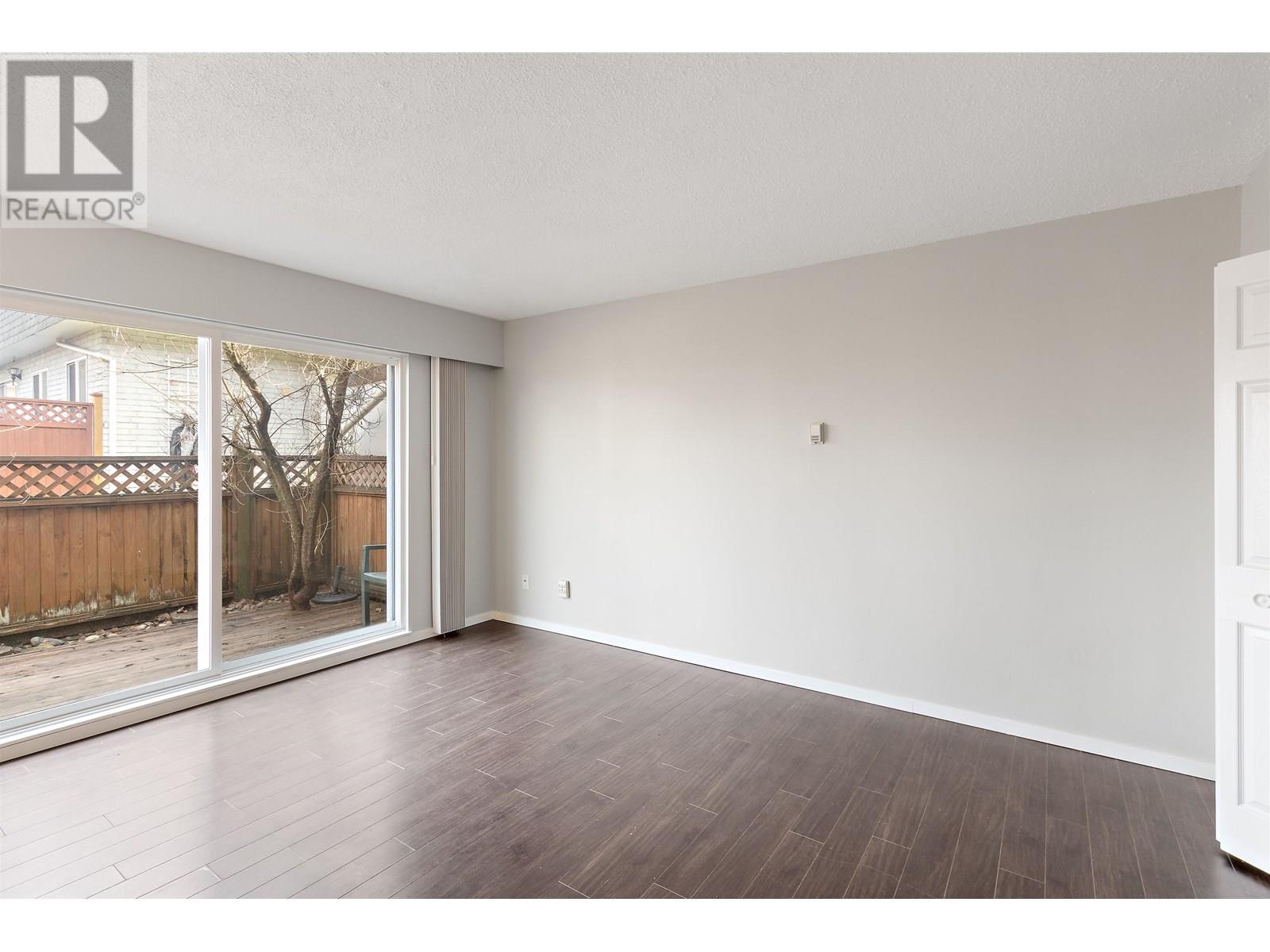 Property at 23 21555 DEWDNEY TRUNK ROAD image 4