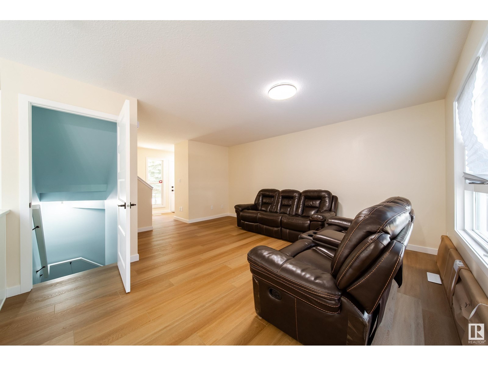 2018 Garnett Wy Nw, Edmonton, Alberta  T5T 6R1 - Photo 11 - E4447516